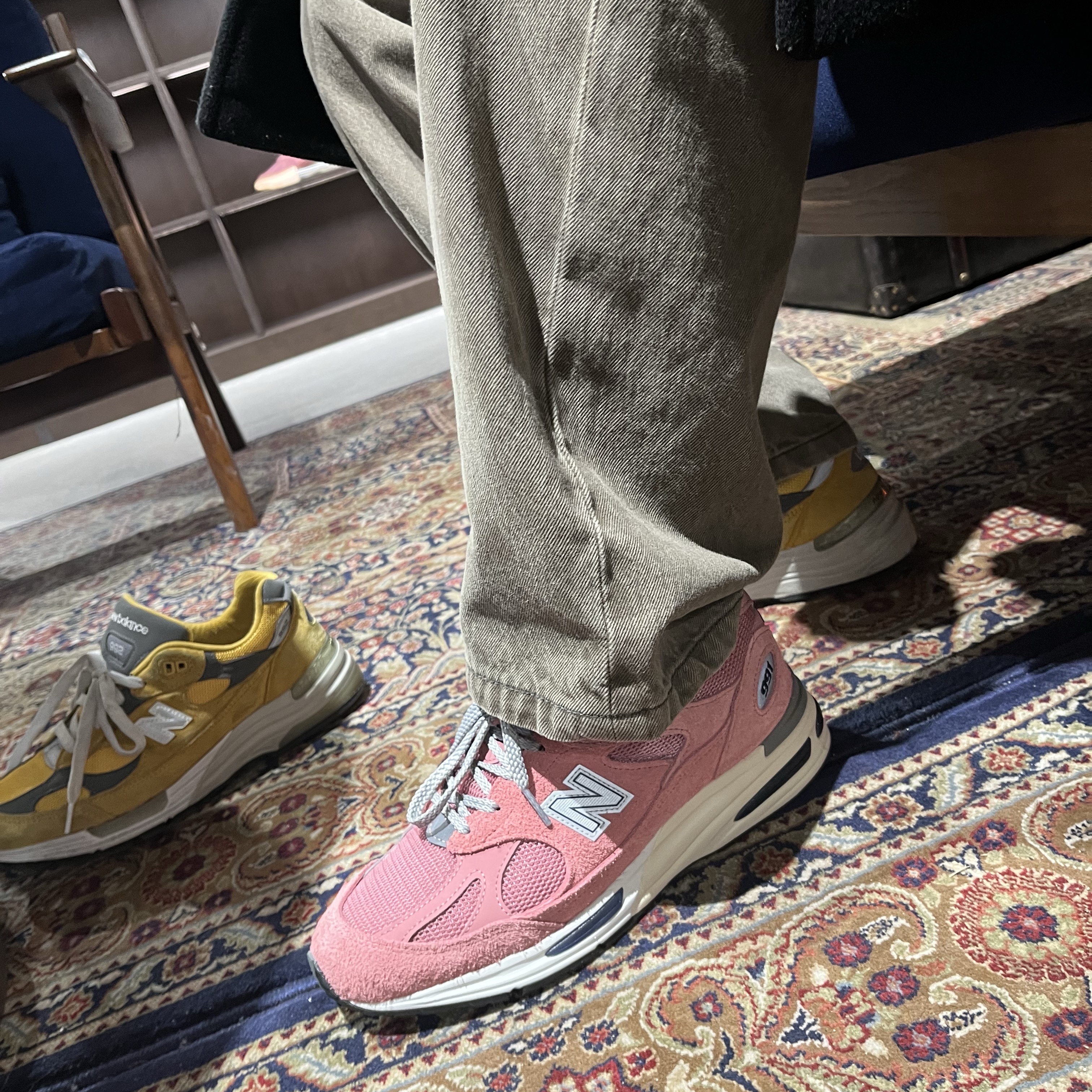 New Balance 991v2 Made in UK Brandied Apricot 착용 스타일