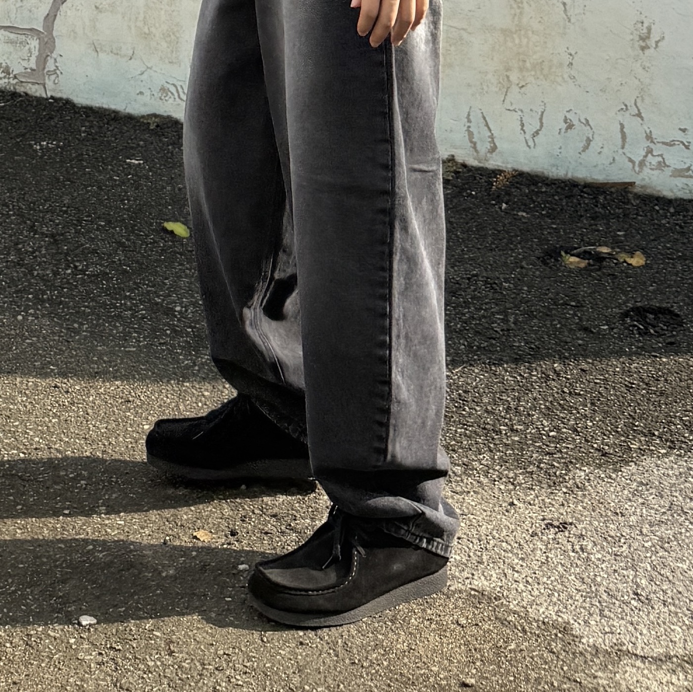 GU Real Leather Moccasin Shoes Black 착용 스타일