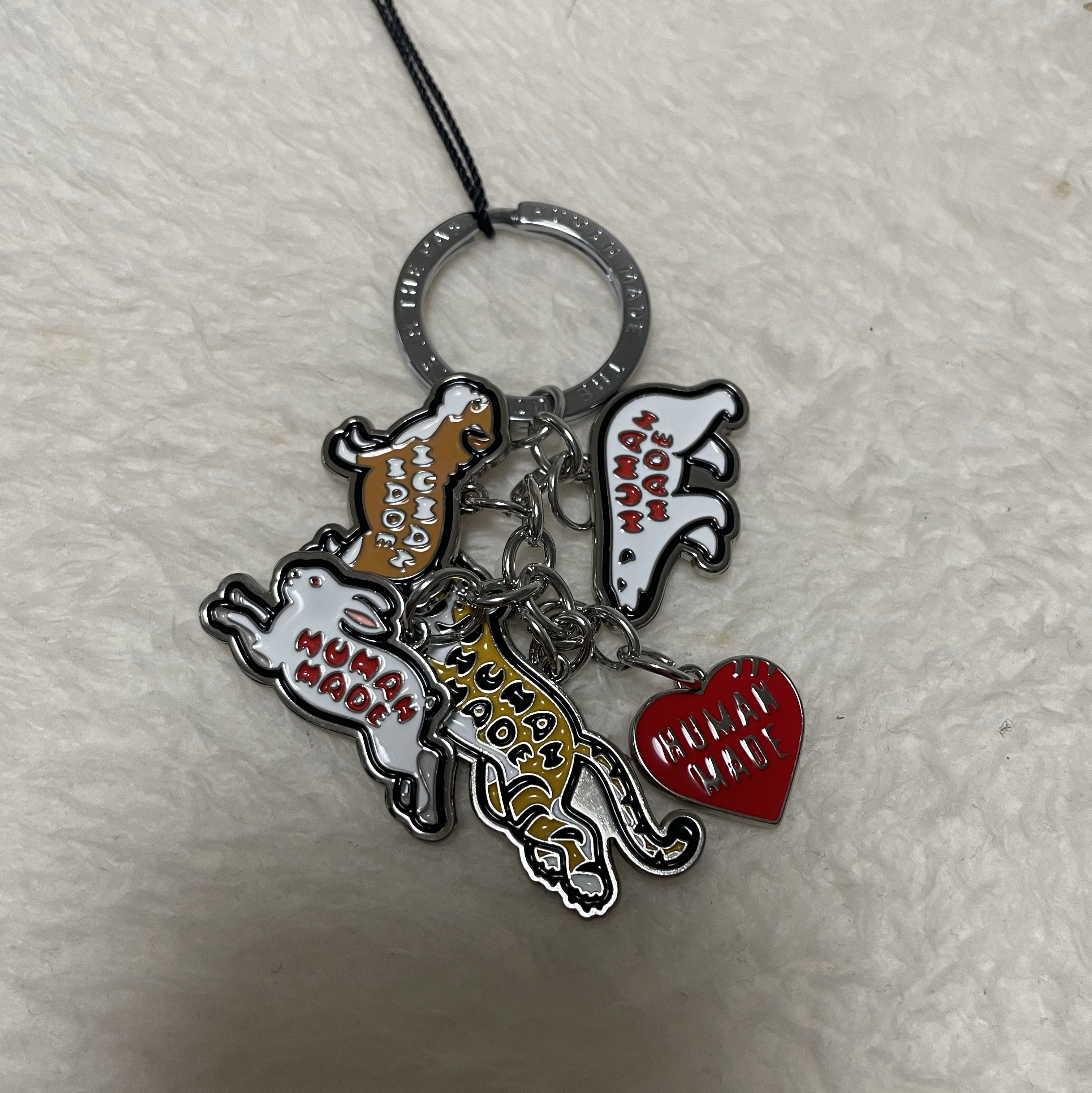 Human Made Animal Heart Keyring Silver Red 착용 스타일