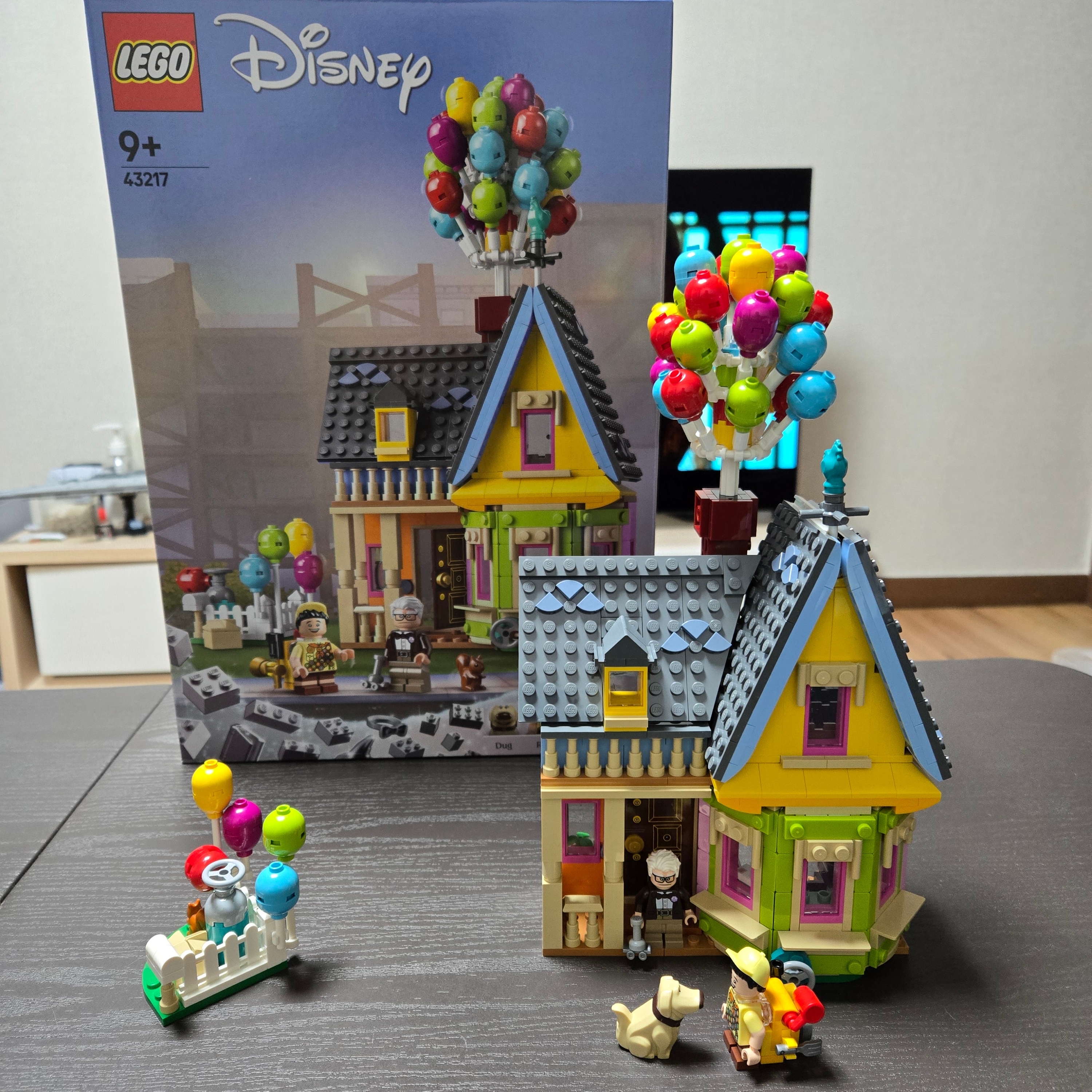 Lego Disney Up House 착용 스타일 - 1