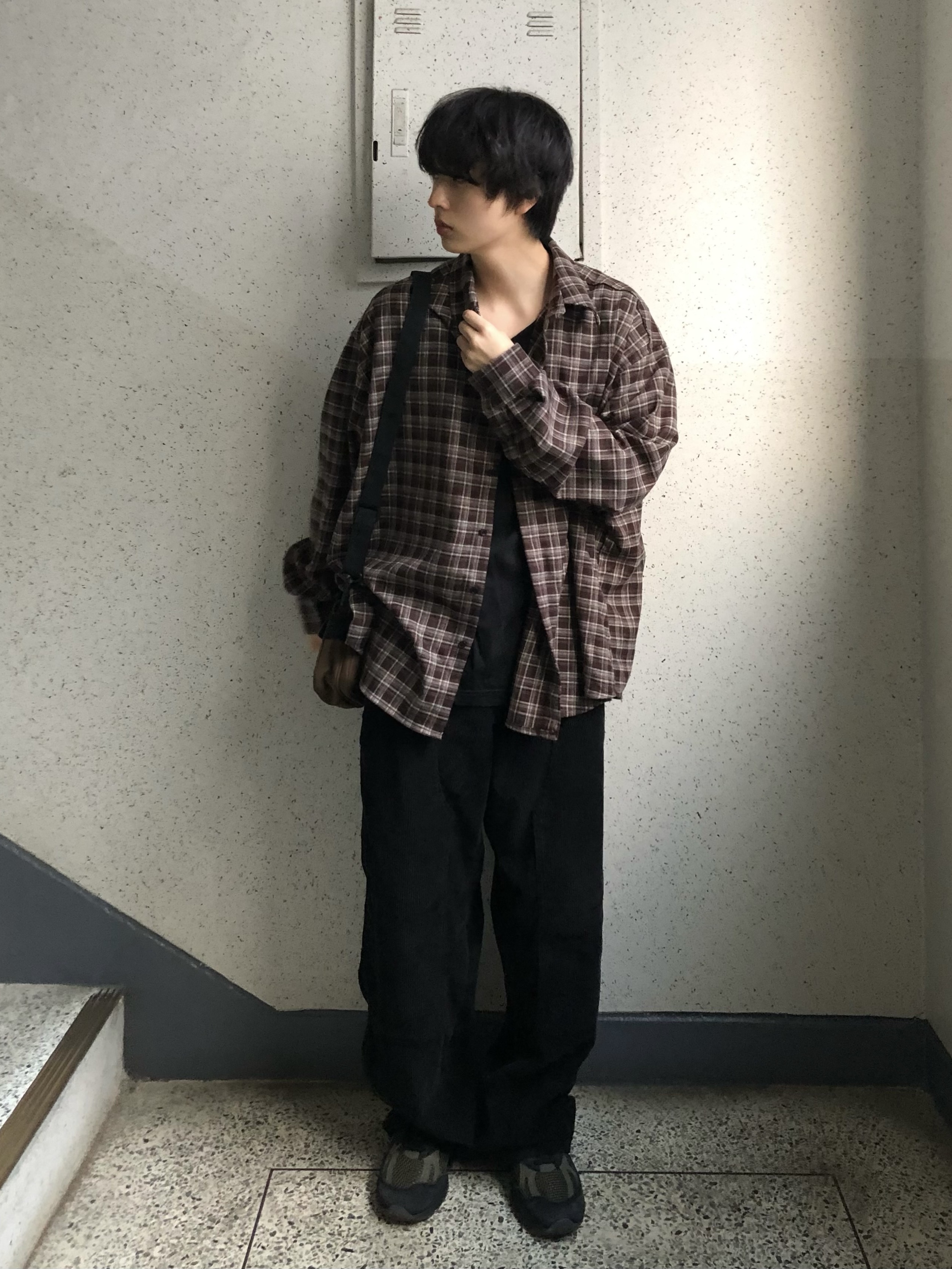 New Balance x Stone Island 991v2 Made in UK Black Olive Night 착용 스타일 - 3