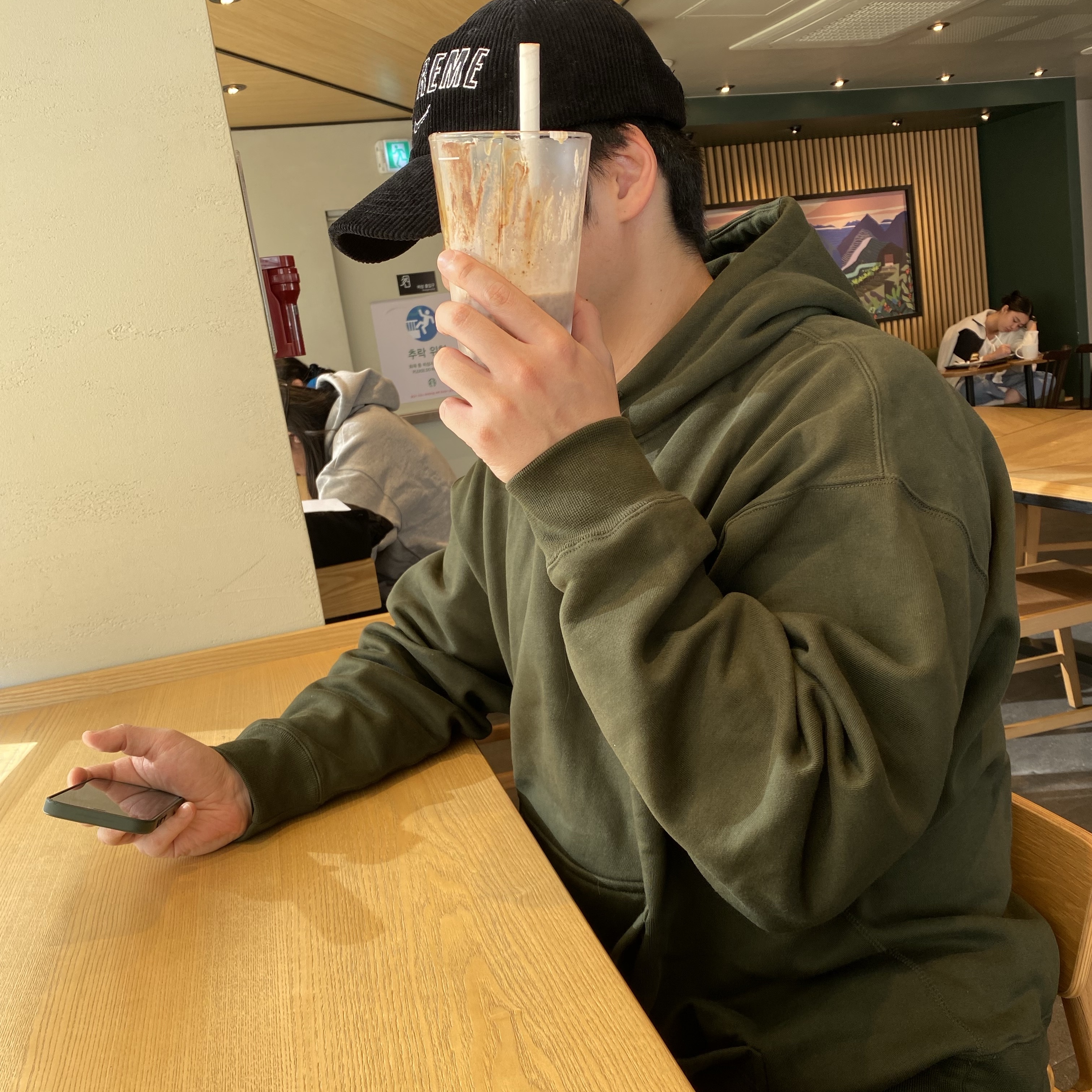 Nike x Billie Eilish NRG Fleece Hoodie Sequoia - US/EU, Supreme x Nike Arc Corduroy 6-Panel Black - 22SS 착용 스타일
