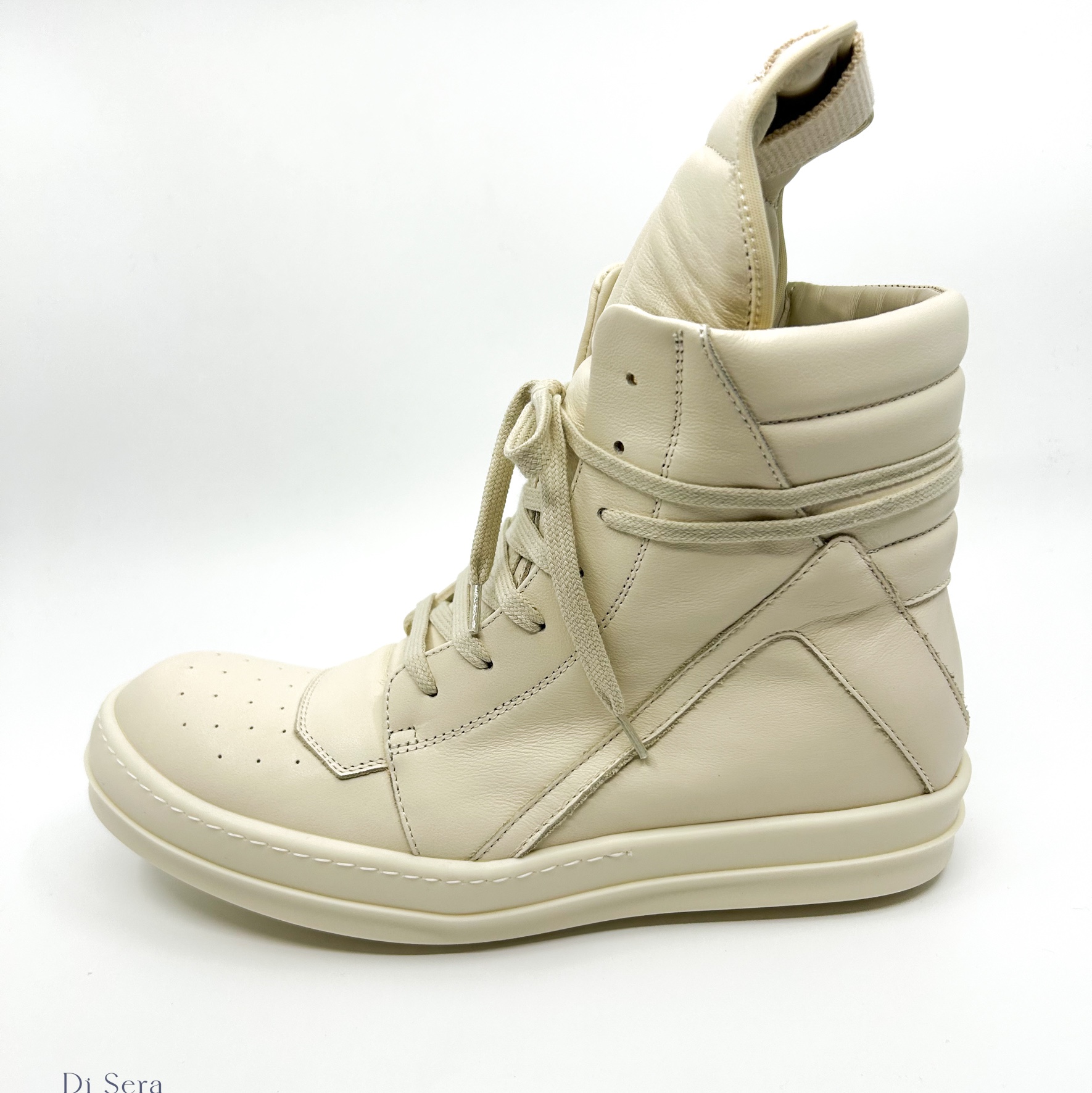 (W) Rick Owens Geobasket Sneakers Milk 착용 스타일 - 1