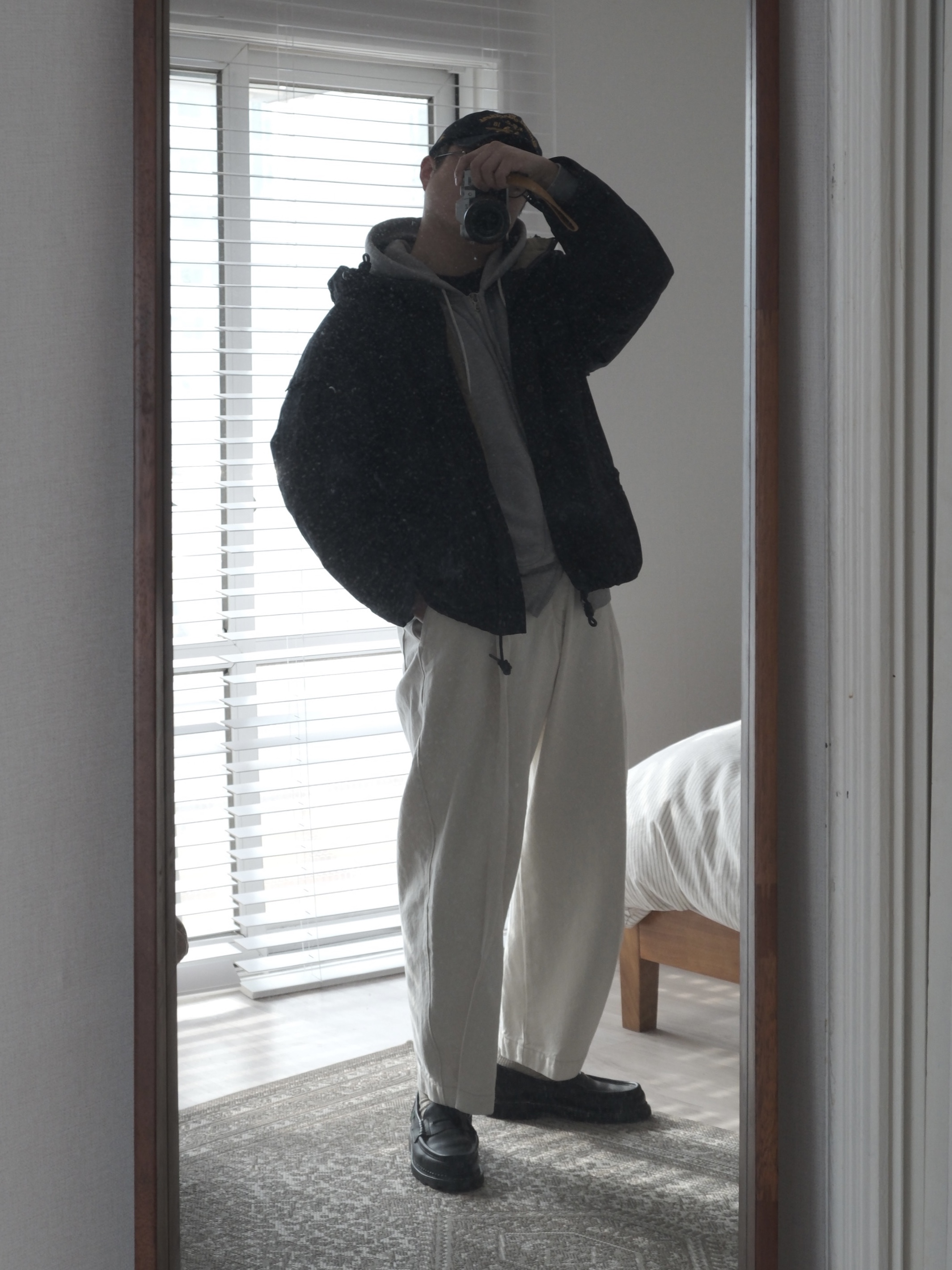 Paraboot Reims Black, Fujifilm X-T50 + 16-50mm Kit Silver 착용 스타일