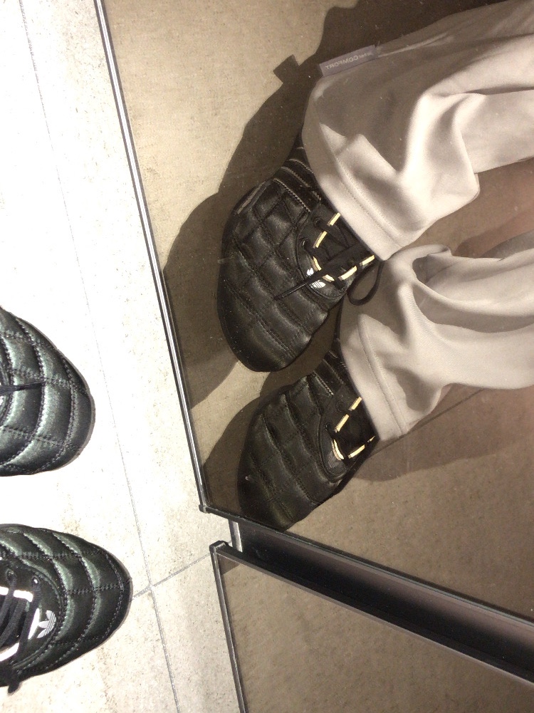 (W) Adidas Adiracer Lo Core Black Silver Metallic 착용 스타일