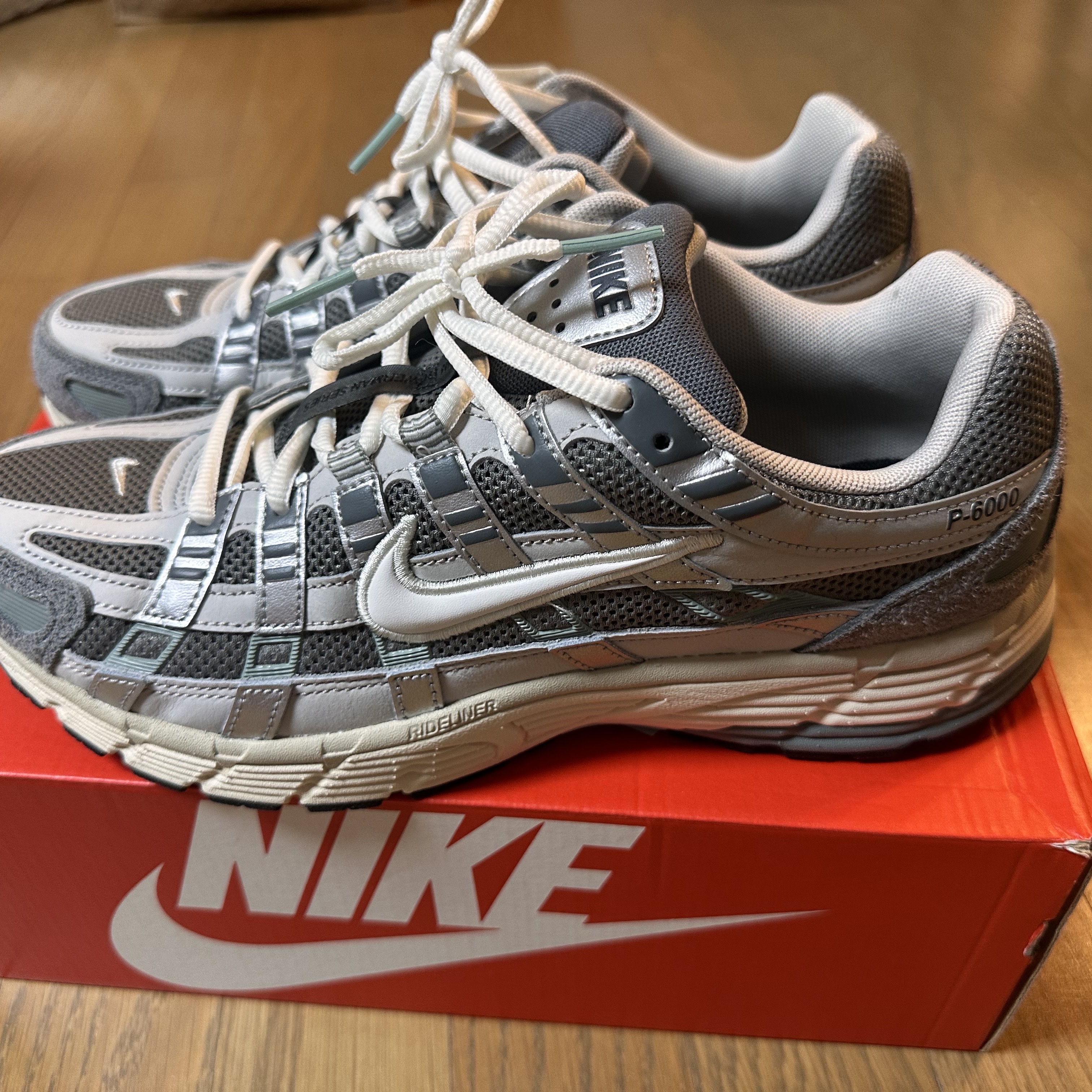 Nike P-6000 Flat Pewter Light Iron Ore 착용 스타일 - 3