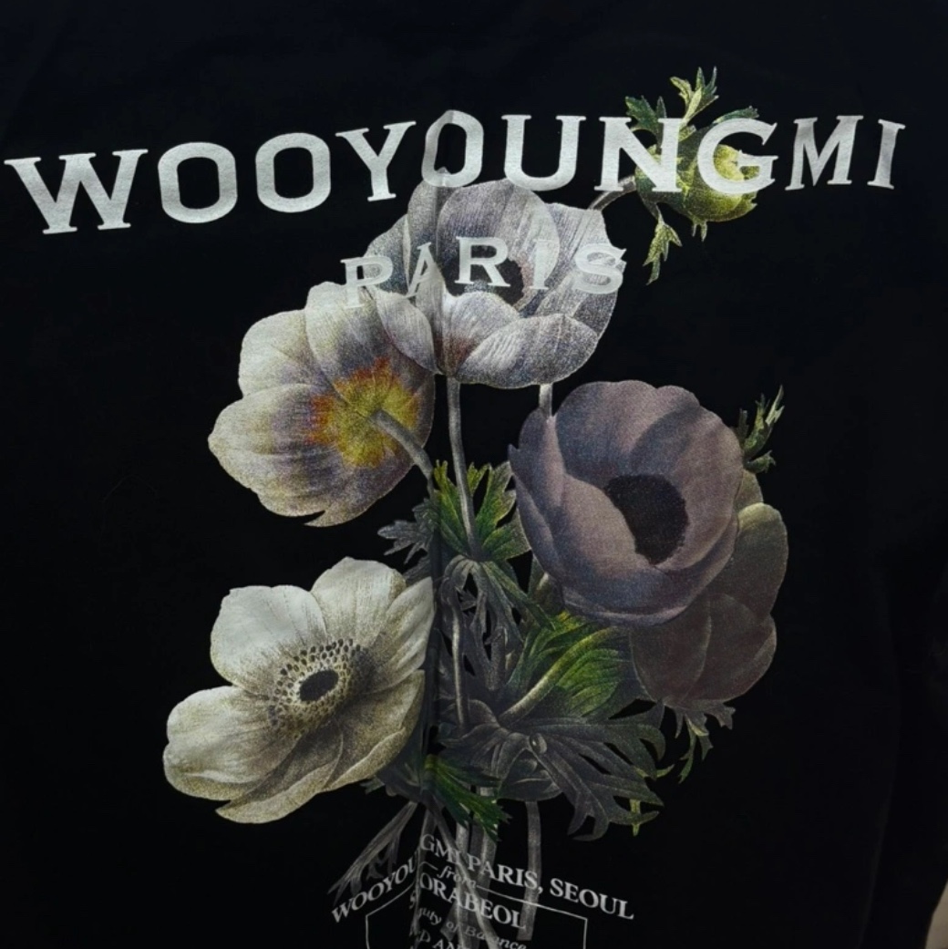 Wooyoungmi Flower Print Back Logo T-Shirt Black - 23FW 착용 스타일