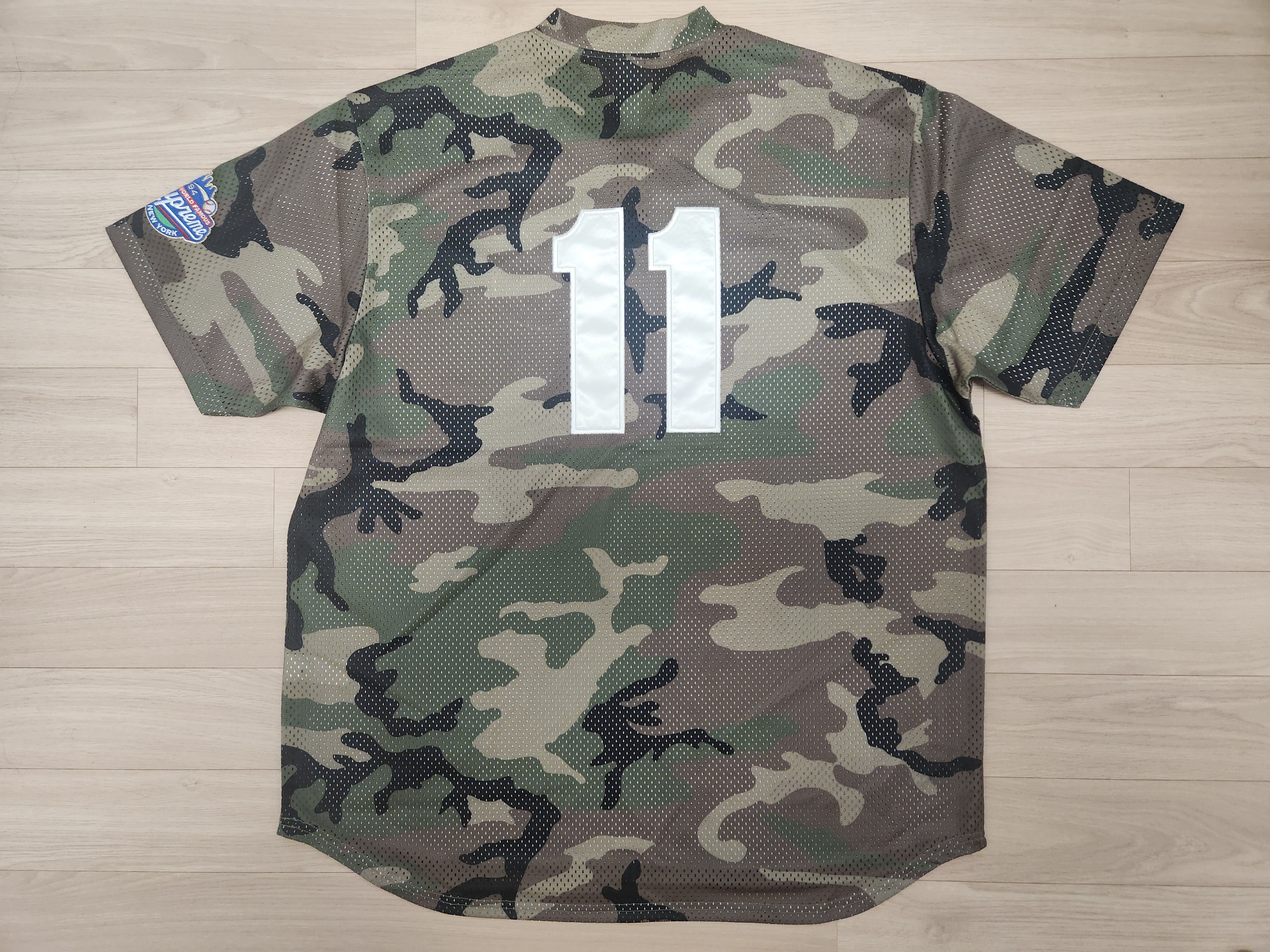 Supreme S Logo Baseball Henley Woodland Camo - 24FW 착용 스타일 - 2