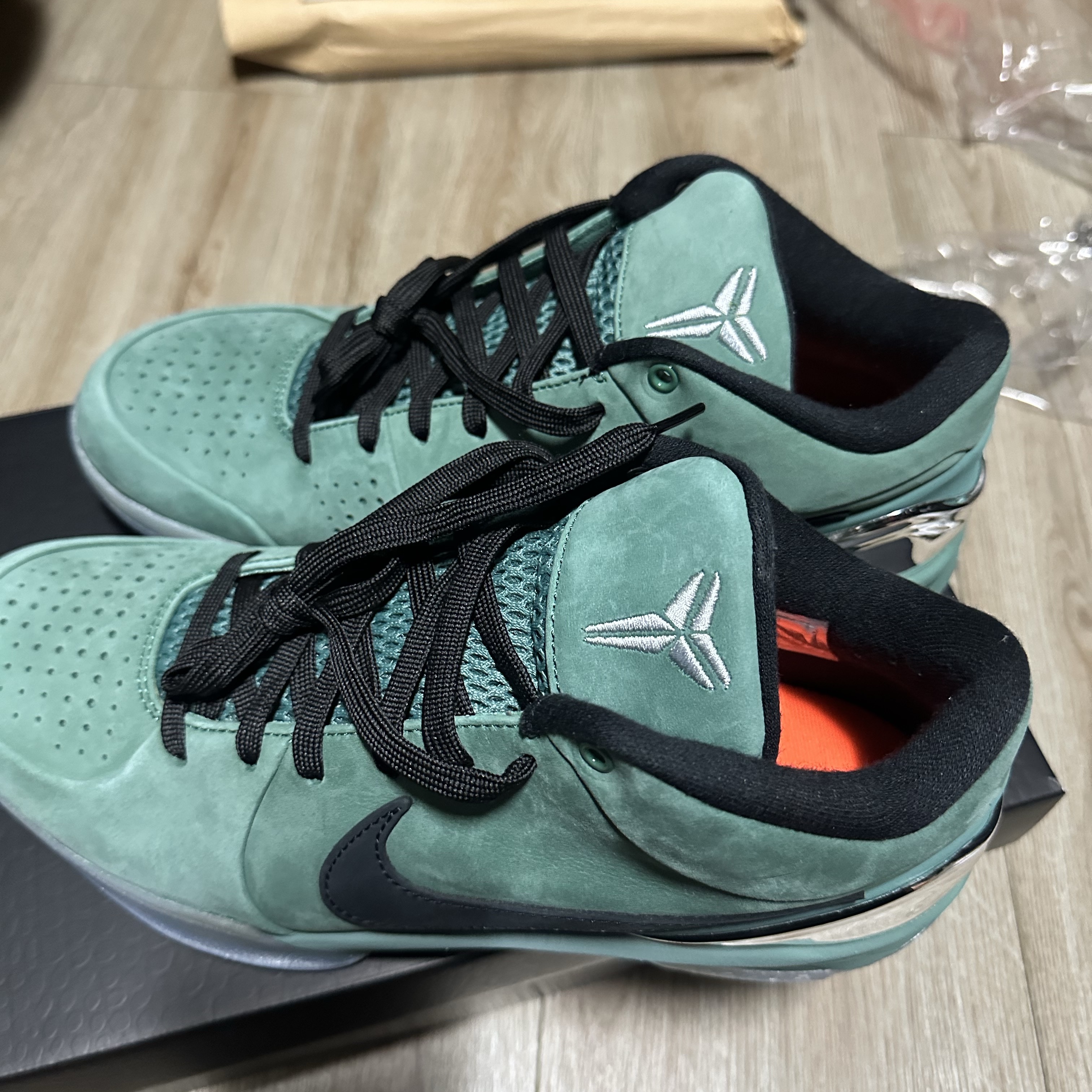 Nike Kobe 4 Protro Girl Dad 착용 스타일 - 2
