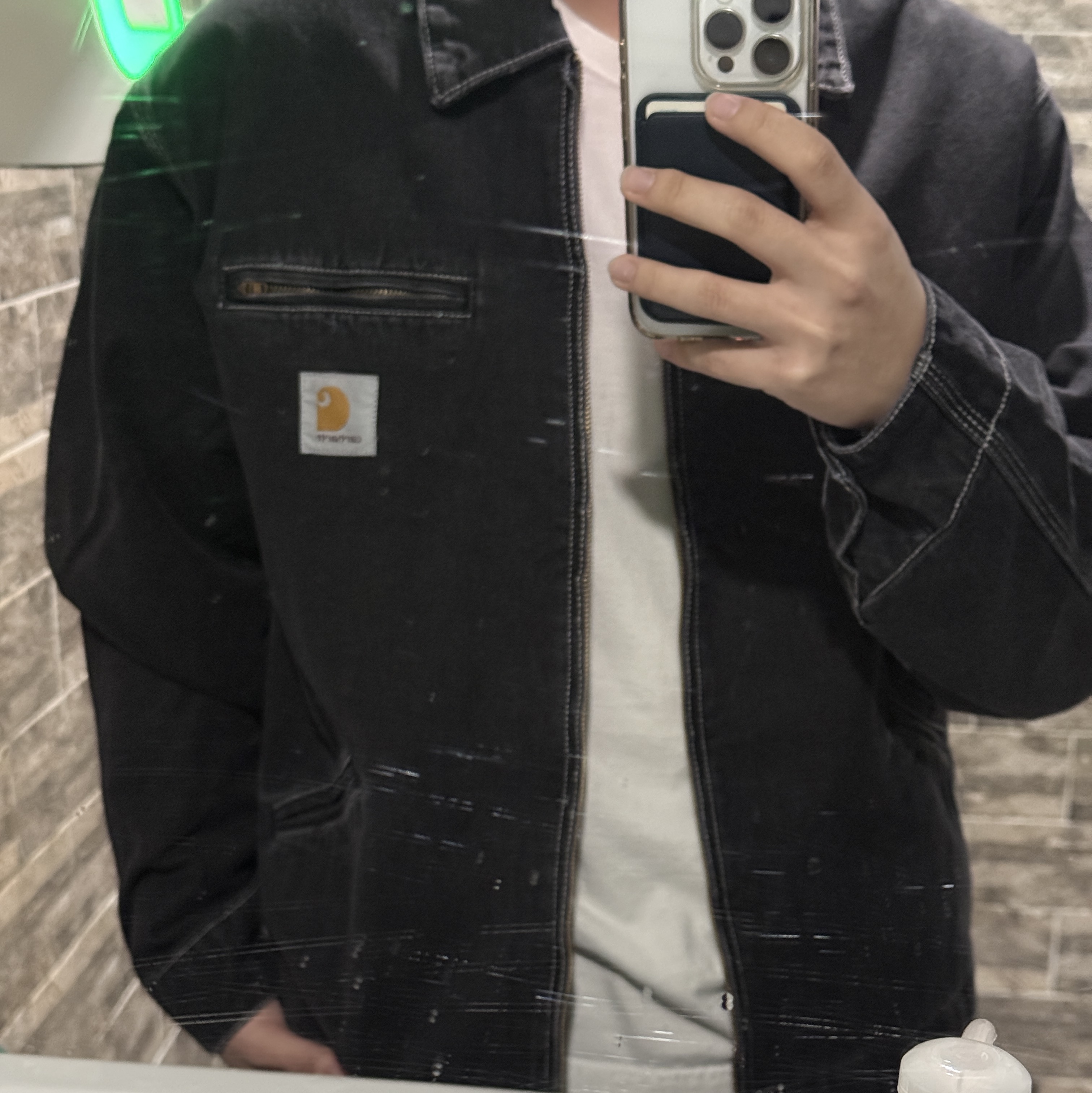 Carhartt WIP Norco Denim OG Detroit Jacket Black Stone Washed 착용 스타일