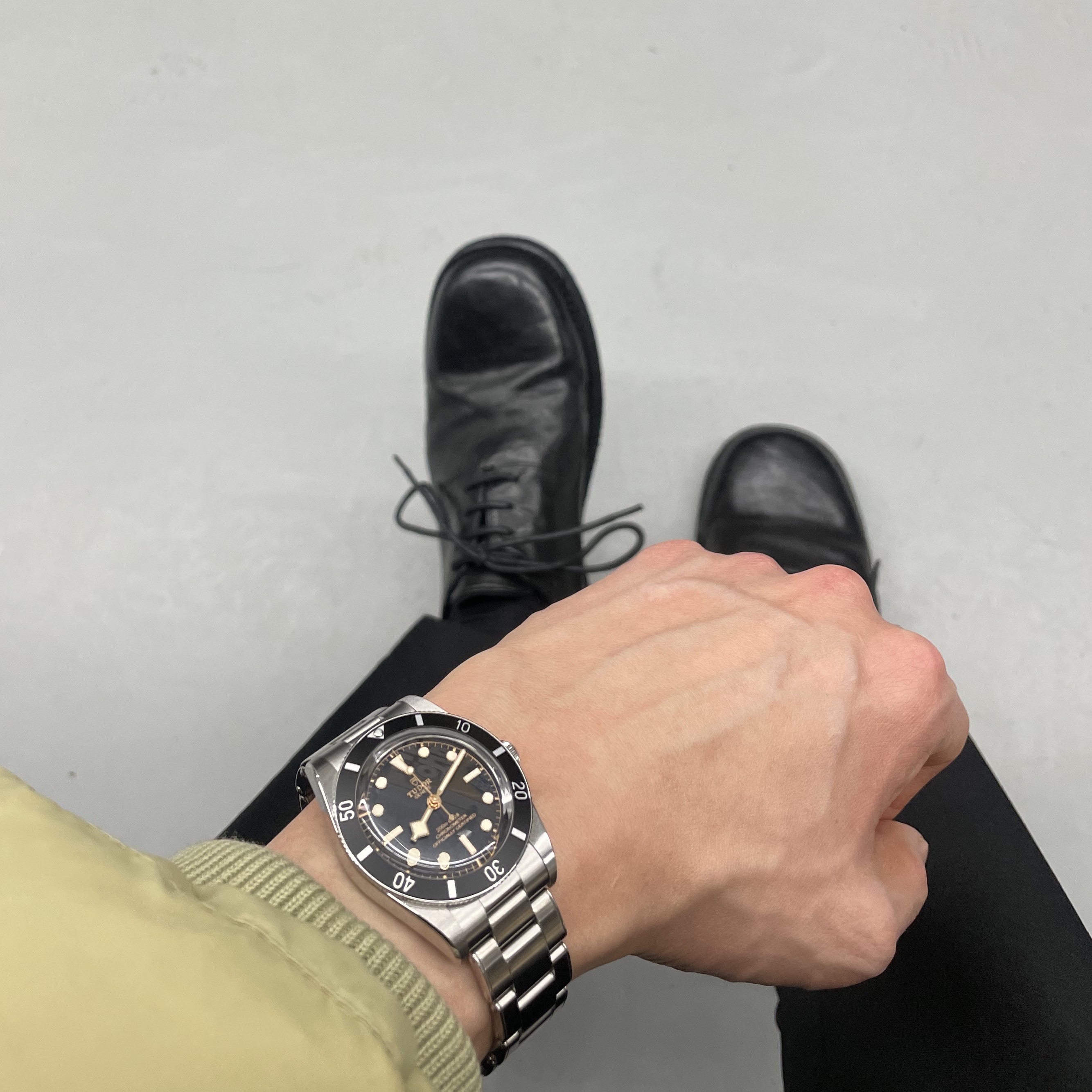 Tudor Black Bay 54 MT5400 Steel Bracelet Black 착용 스타일