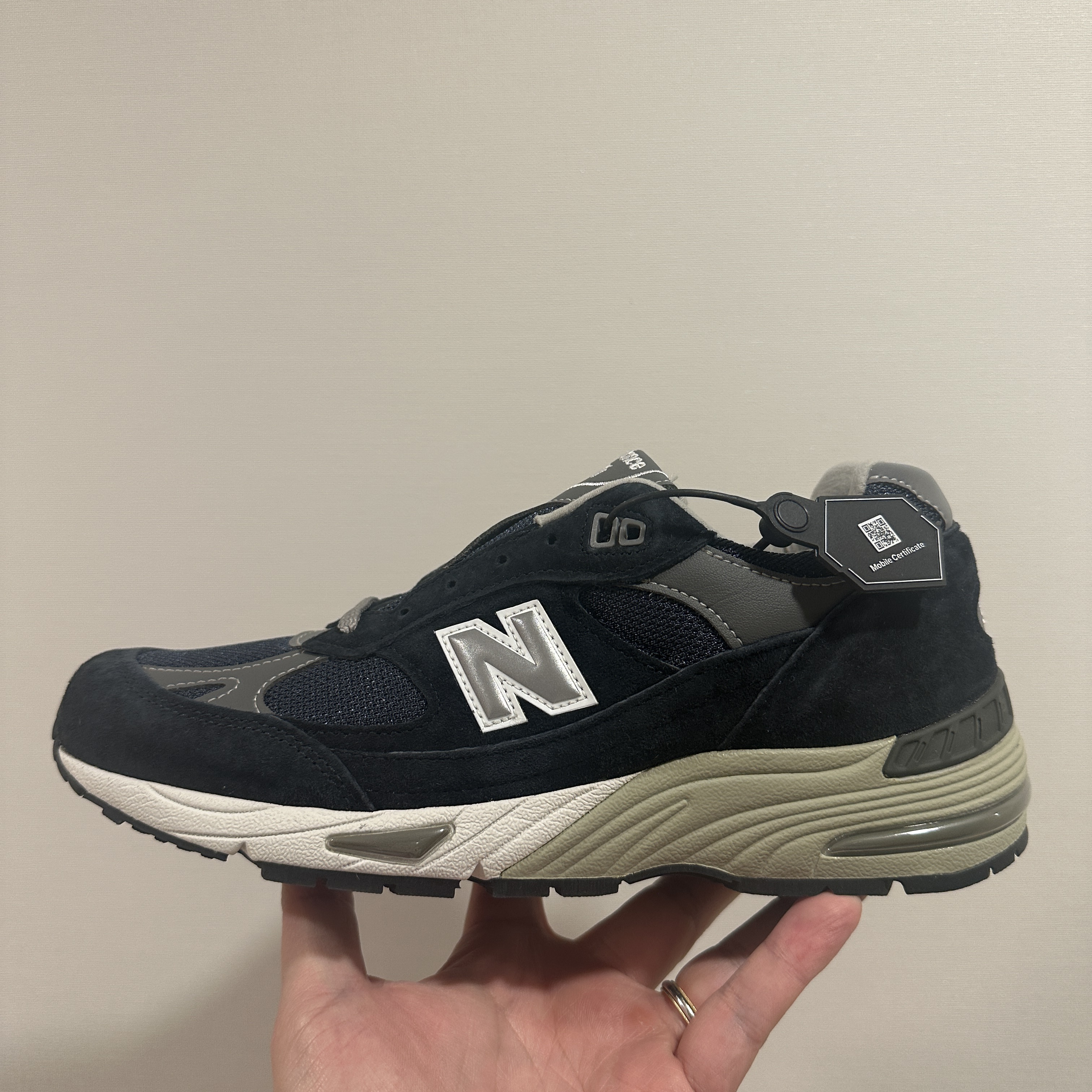New Balance 991 Made in UK Navy 착용 스타일