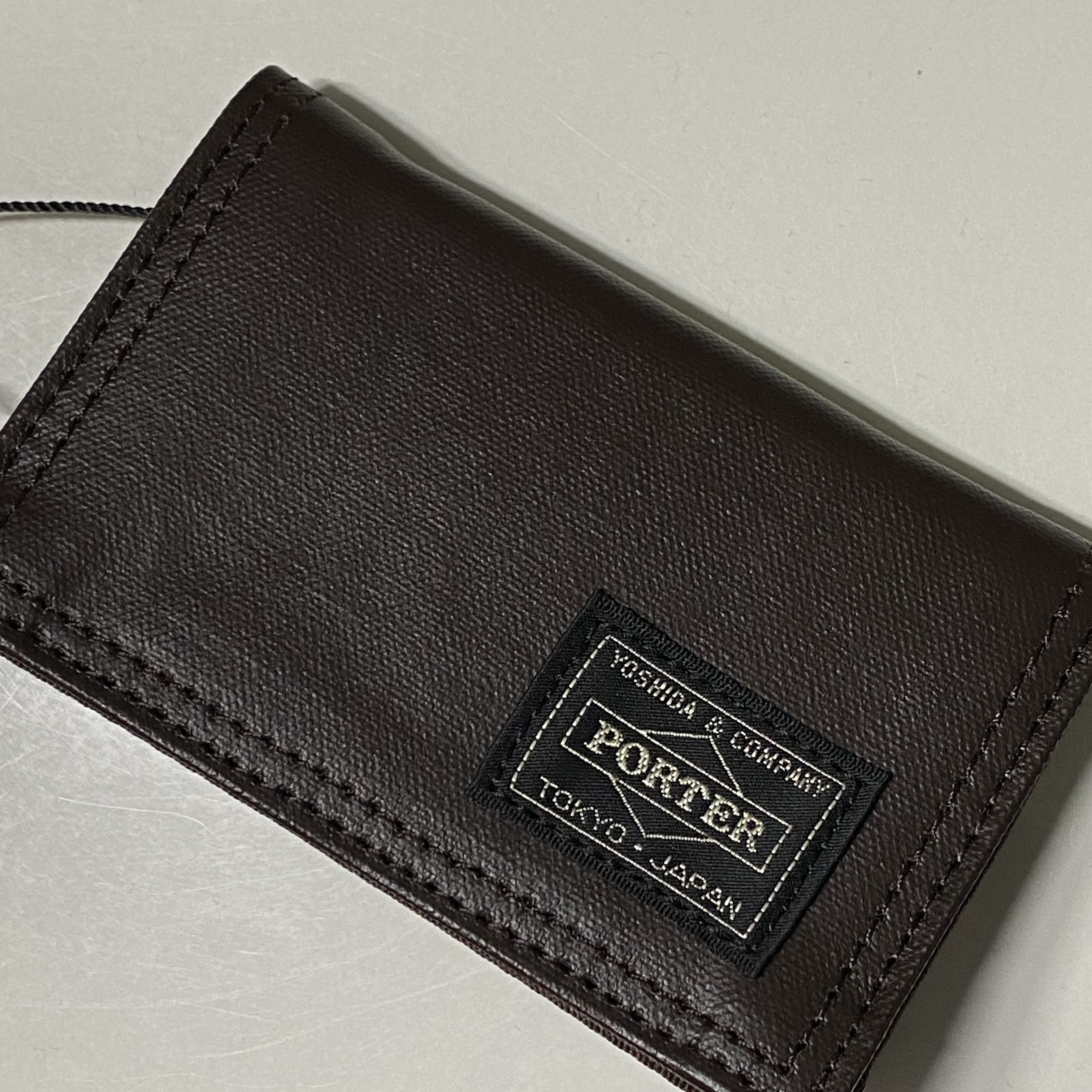Porter Free Style Card Case Brown 착용 스타일