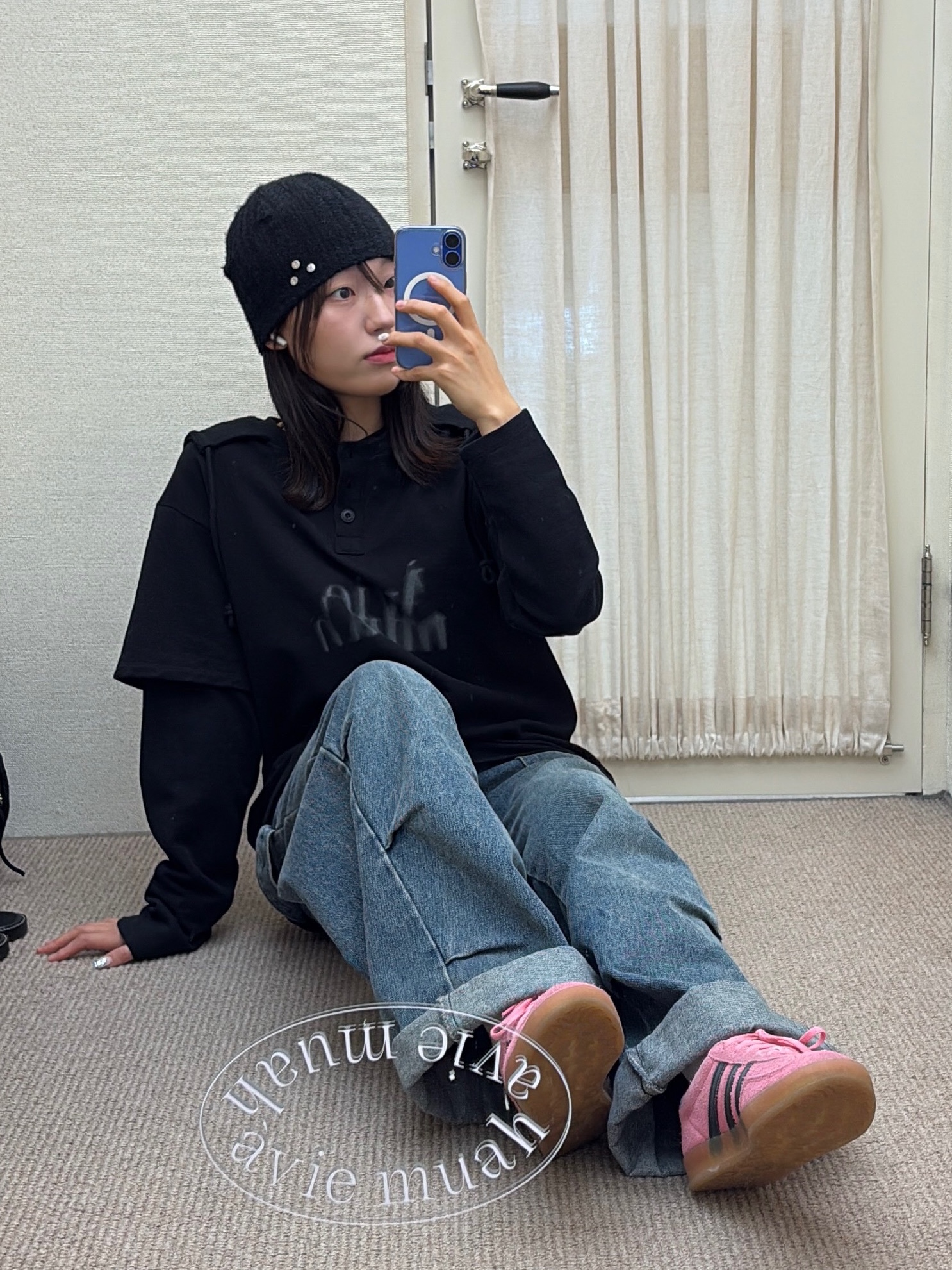 (W) Adidas Gazelle Indoor Bliss Pink, Apple iPhone 16 128GB Ultramarine ์ฐฉ์ฉ ์คํ์ผ