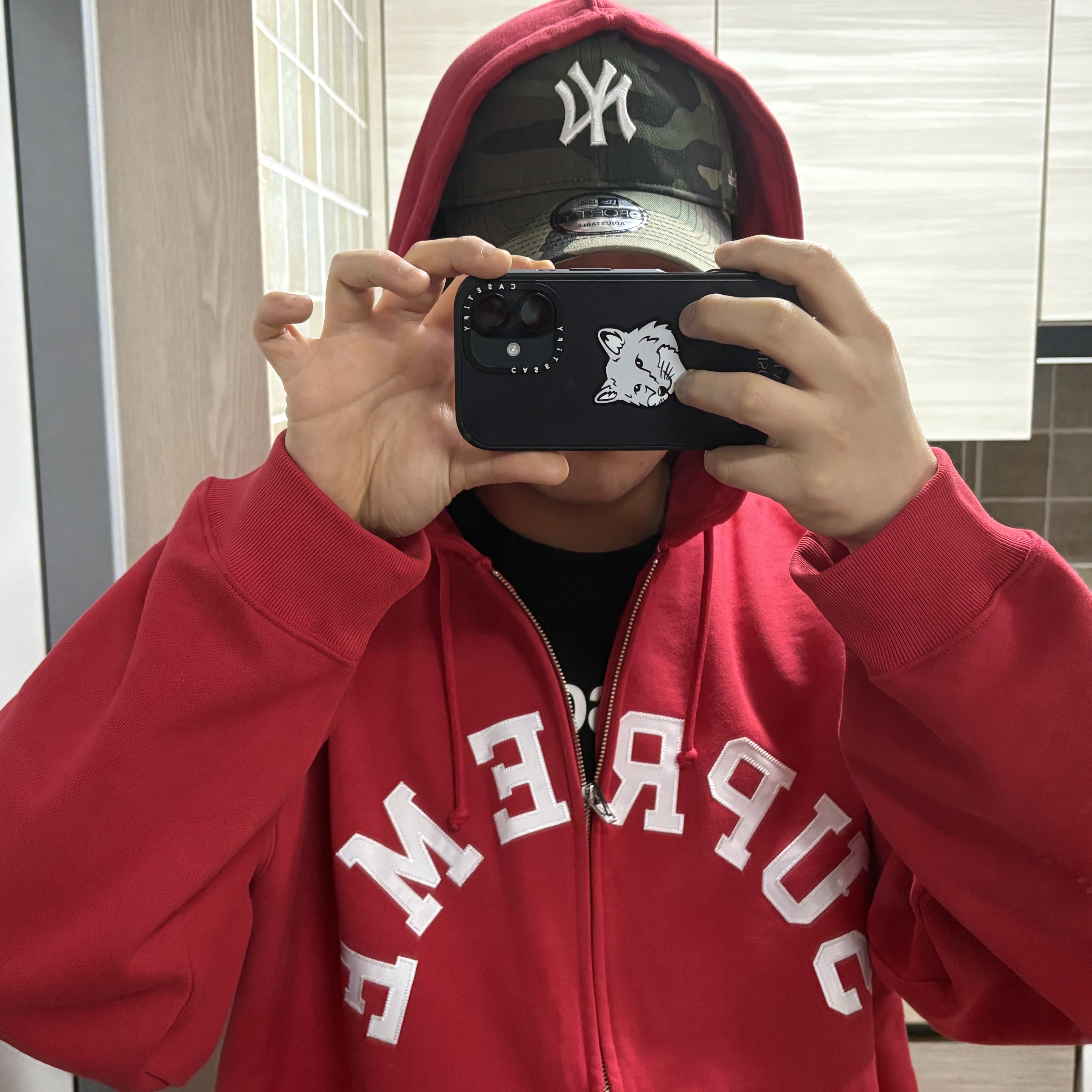 Supreme x Champion Zip Up Hooded Sweatshirt Red - 24SS, Casetify x Maison Kitsune iPhone Black Magsafe Impact Case Matte Black 착용 스타일