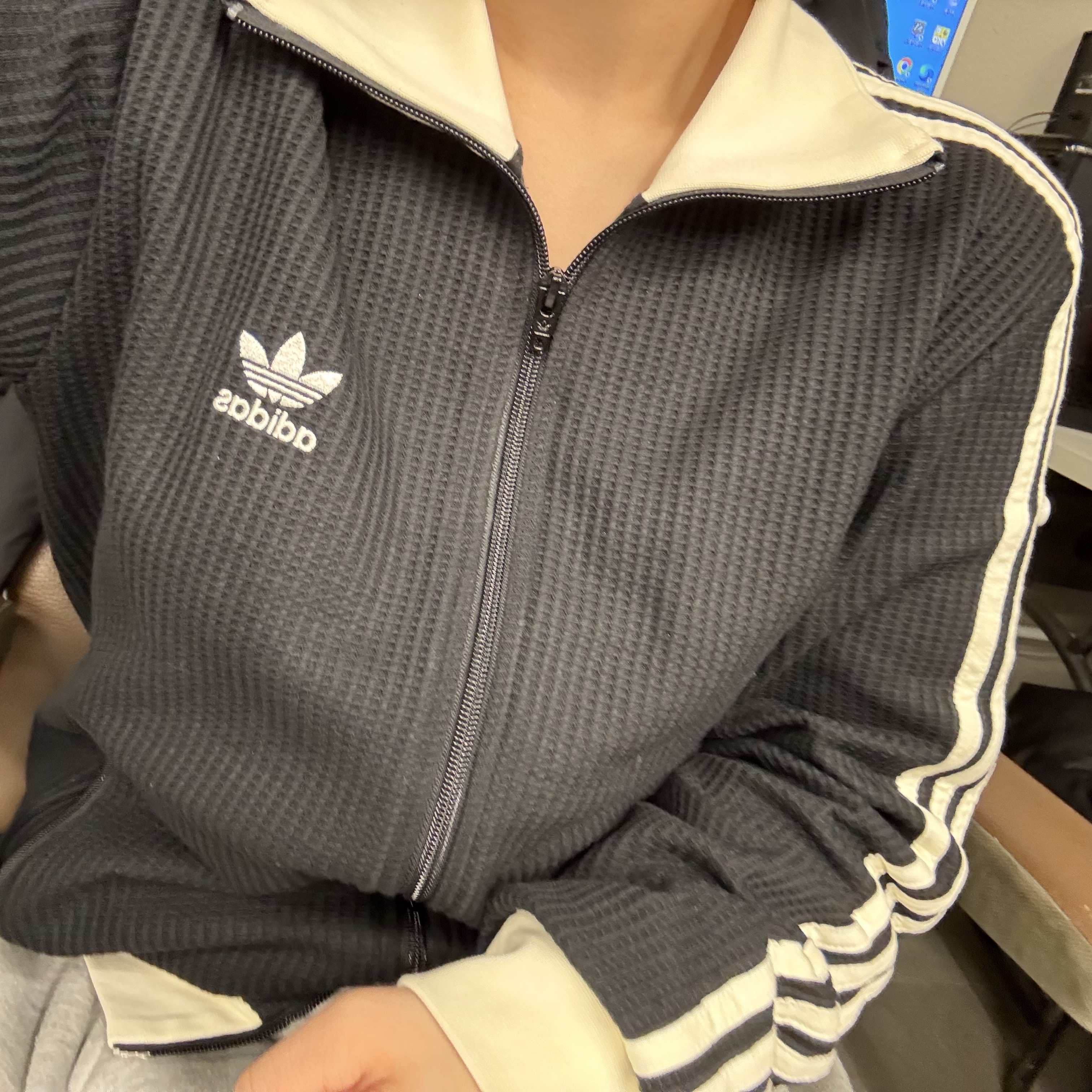 Adidas Waffle Beckenbauer Track Top Black - KR Sizing 착용 스타일