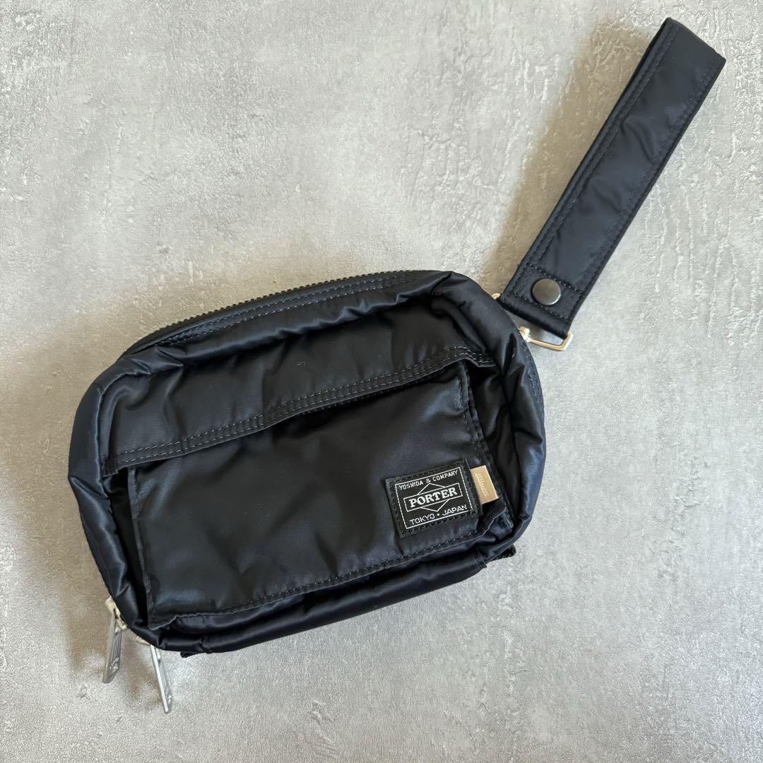 Porter x JJJJound Pouch Navy 착용 스타일 - 1