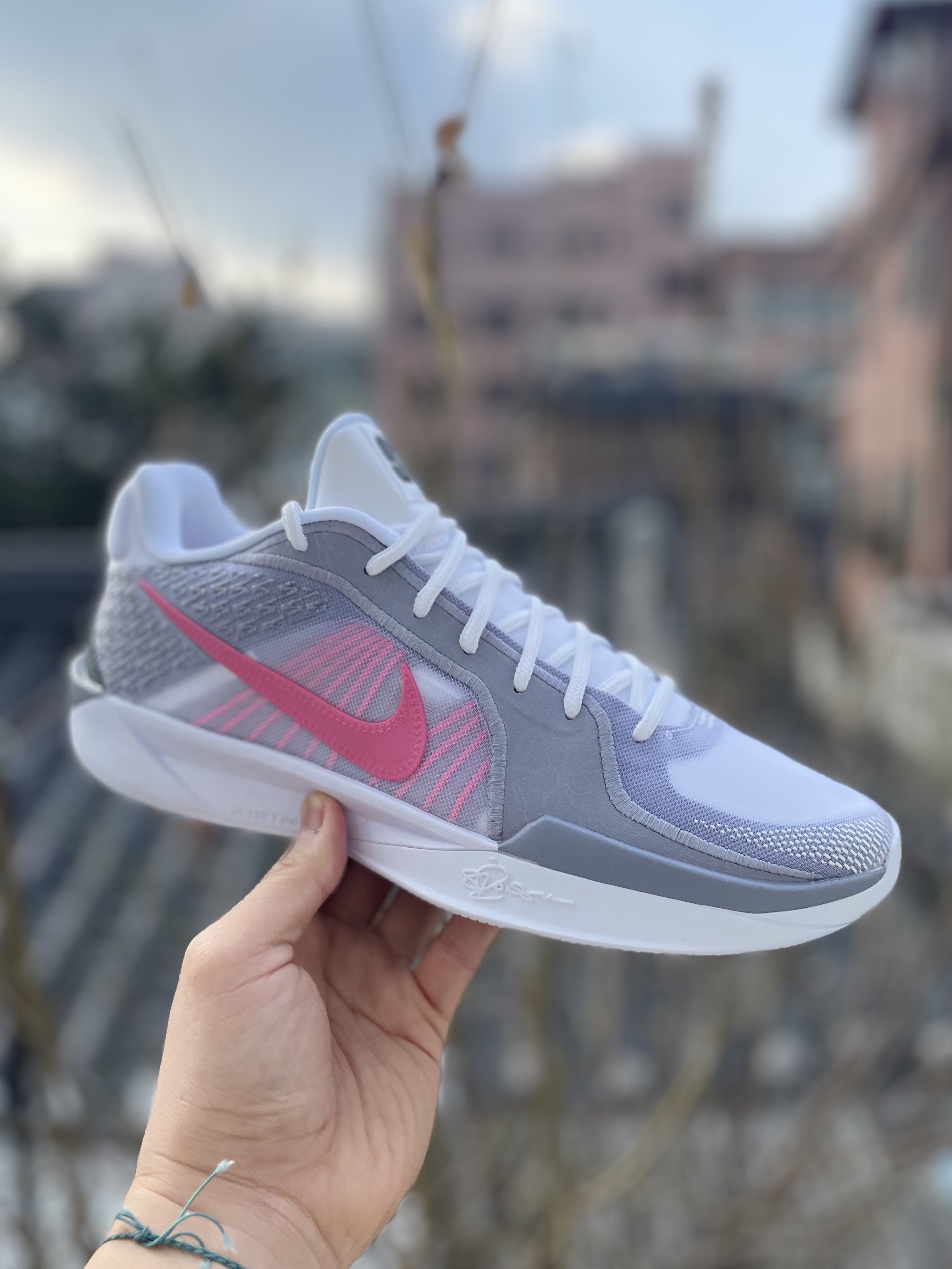 Nike Sabrina 2 EP White Pinksicle 착용 스타일