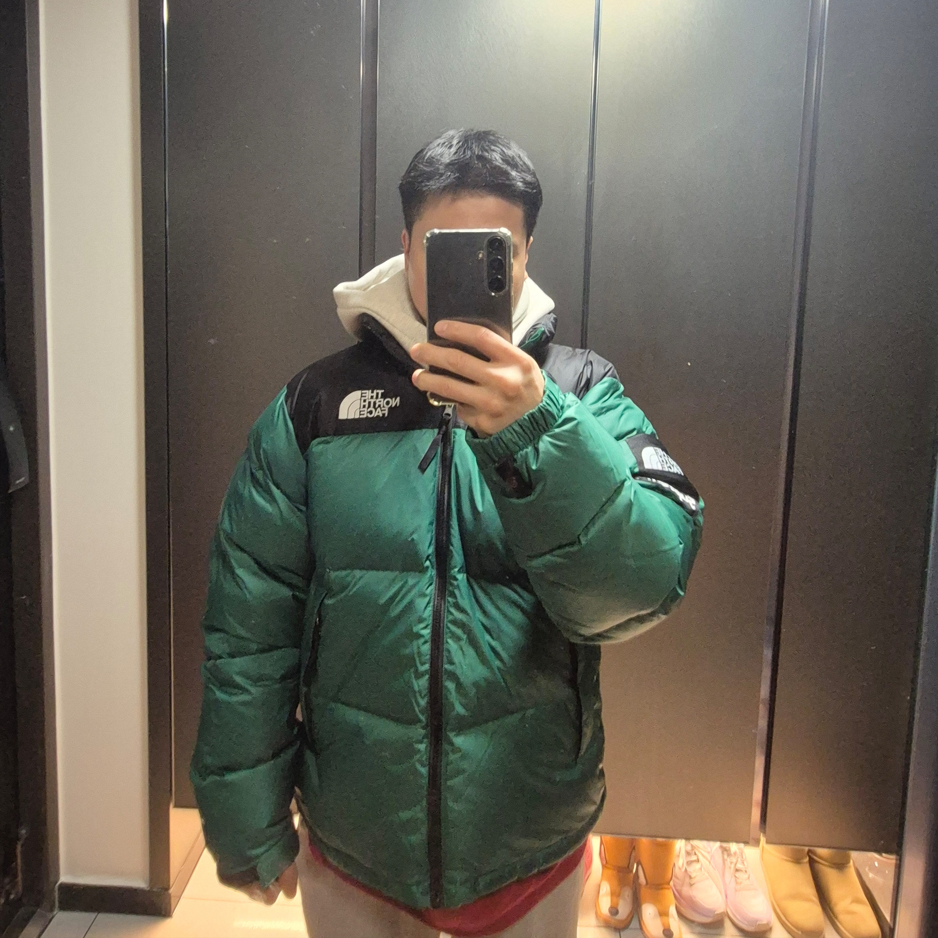 Supreme x The North Face Nuptse Jacket Green - 24FW 착용 스타일 - 3
