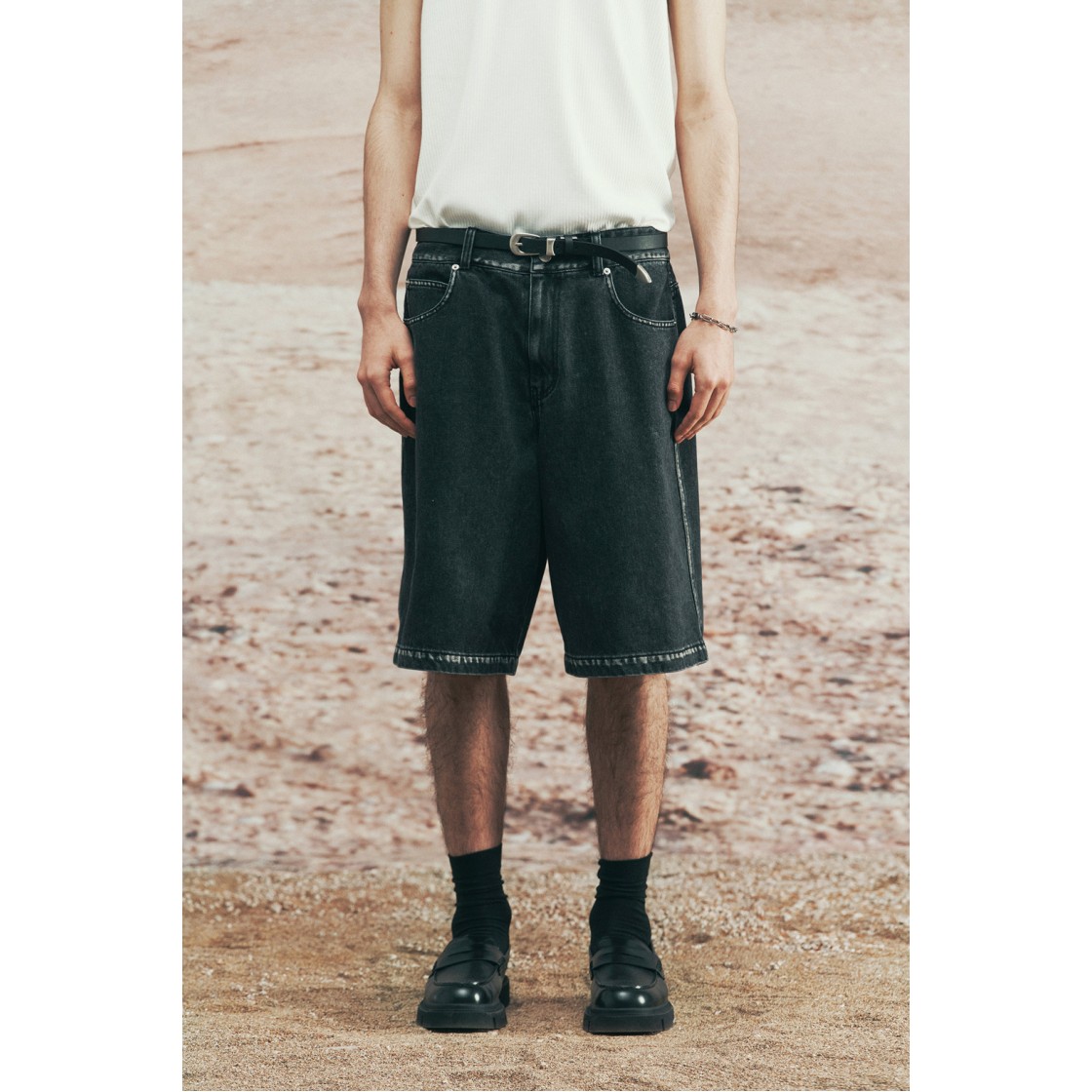 이로 워싱 데님 셋업 반바지 블랙(Iro Washing Denim Setup Shorts Black) - 4