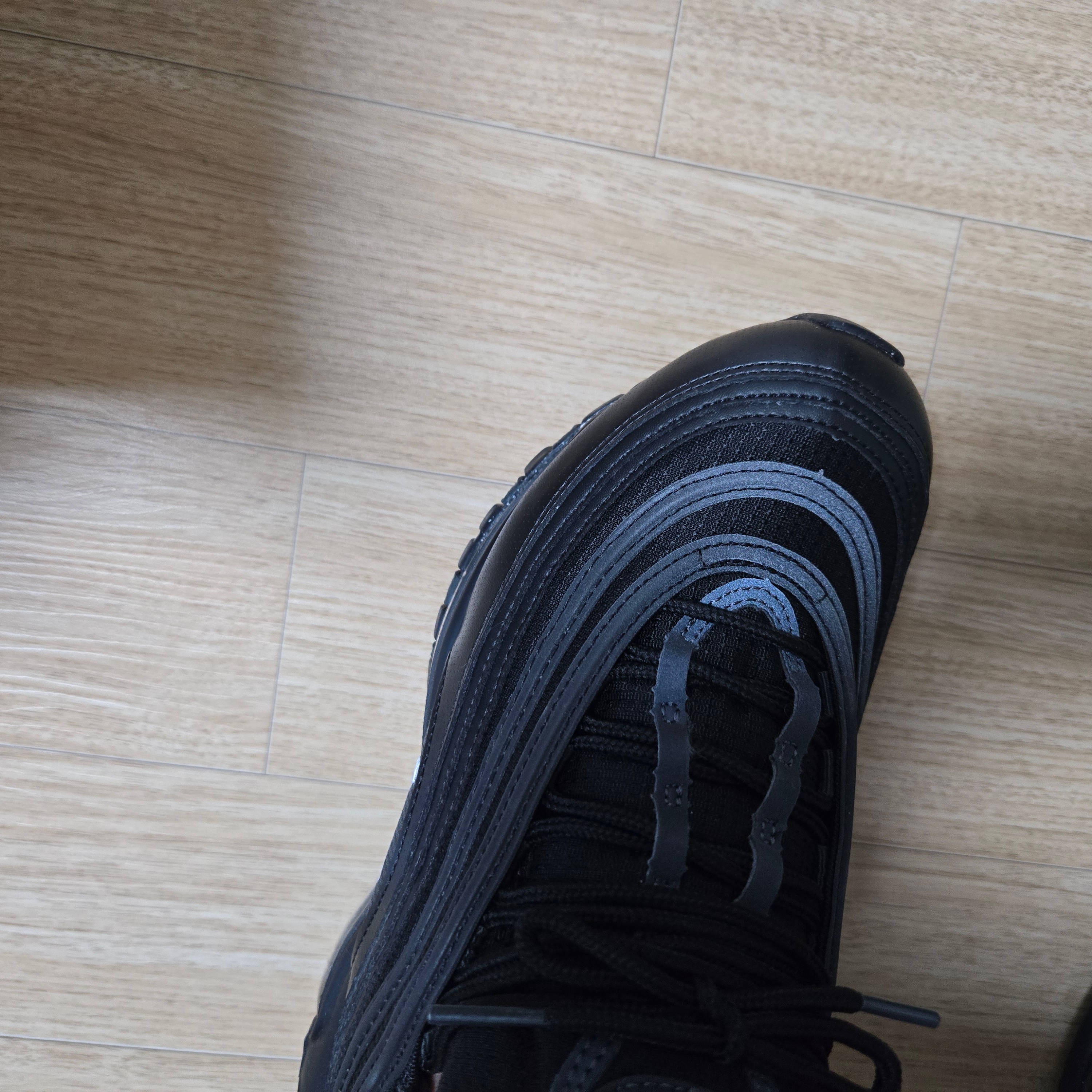 (GS) Nike Air Max 97 Black 착용 스타일