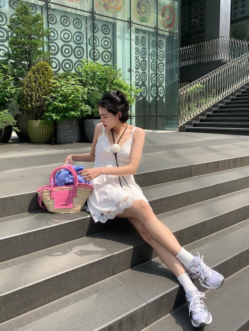 아티스트컴플렉스 아티스트 로즈 볼로타이 화이트 | ARTIST