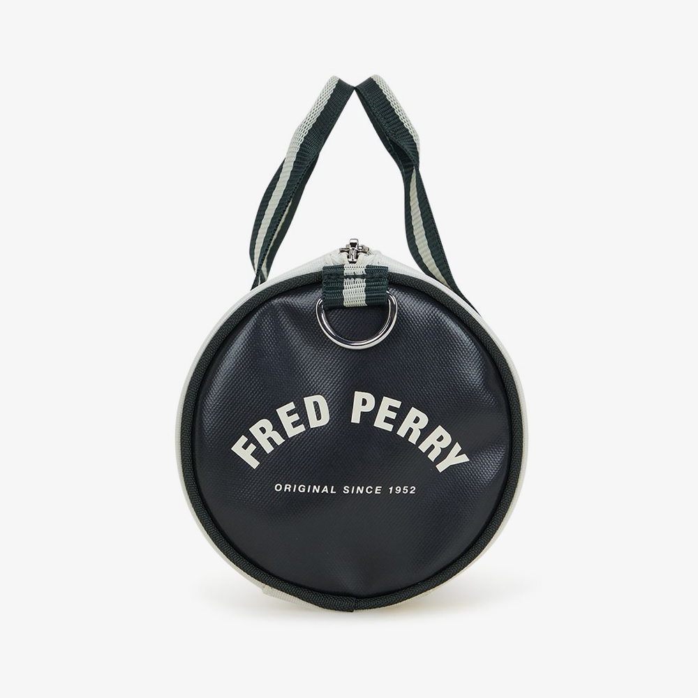 프레드페리 클래식 미니 배럴 백 에크루/나이트그린(Fred Perry Classic Mini Barrel Bag Ecru/Night Green) - 3