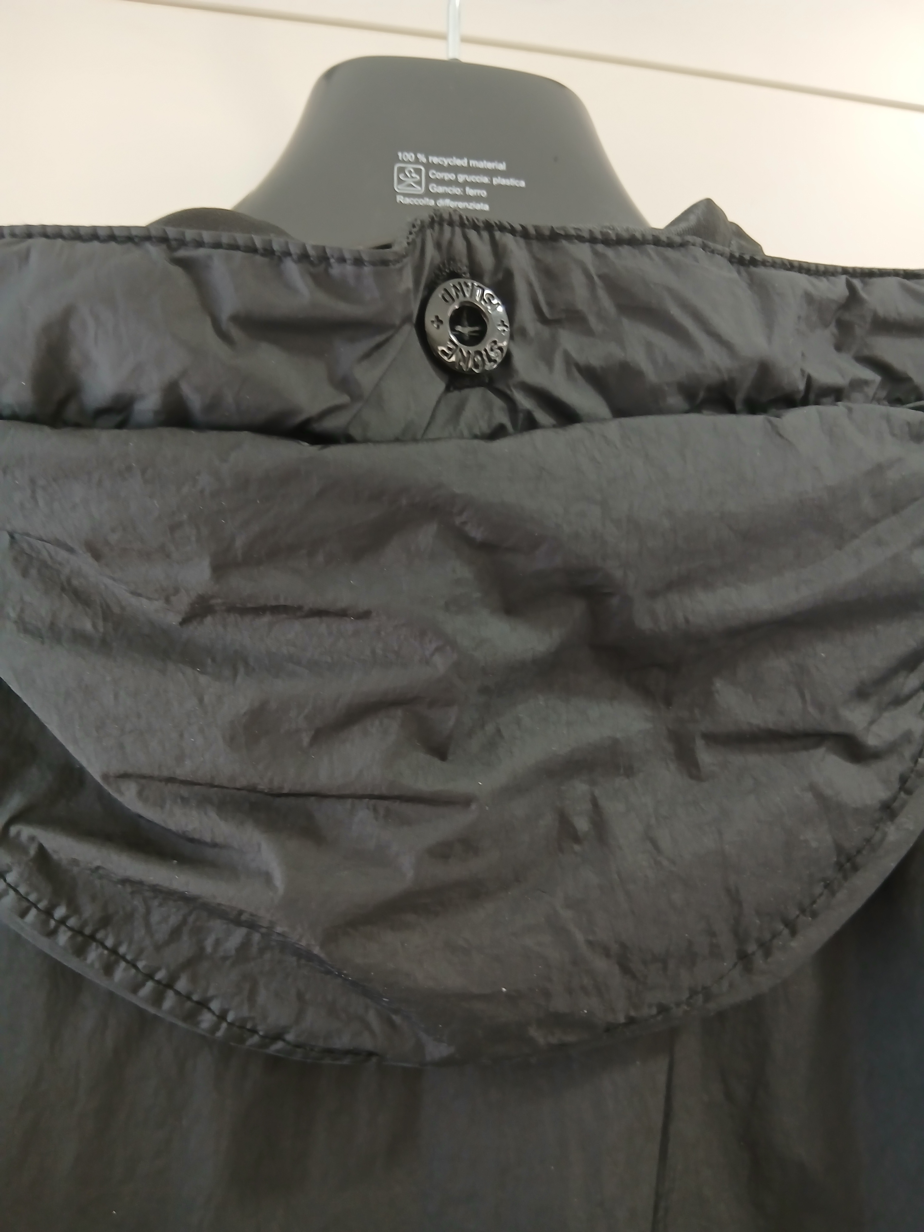 Stone Island S0A23 Crinkle Reps R-NY Wind Resistant Anti-Drop Hooded Jacket - 25SS 착용 스타일 - 6