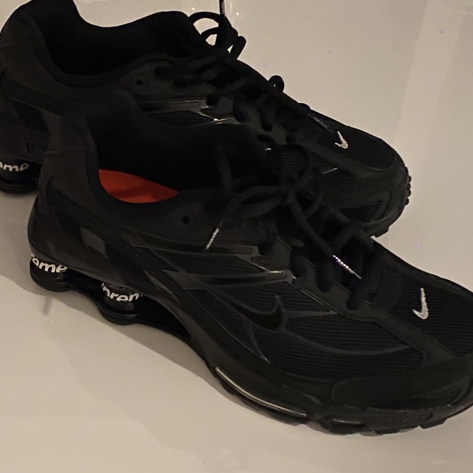 Nike x Supreme Shox Ride 2 SP Black 착용 스타일 - 1