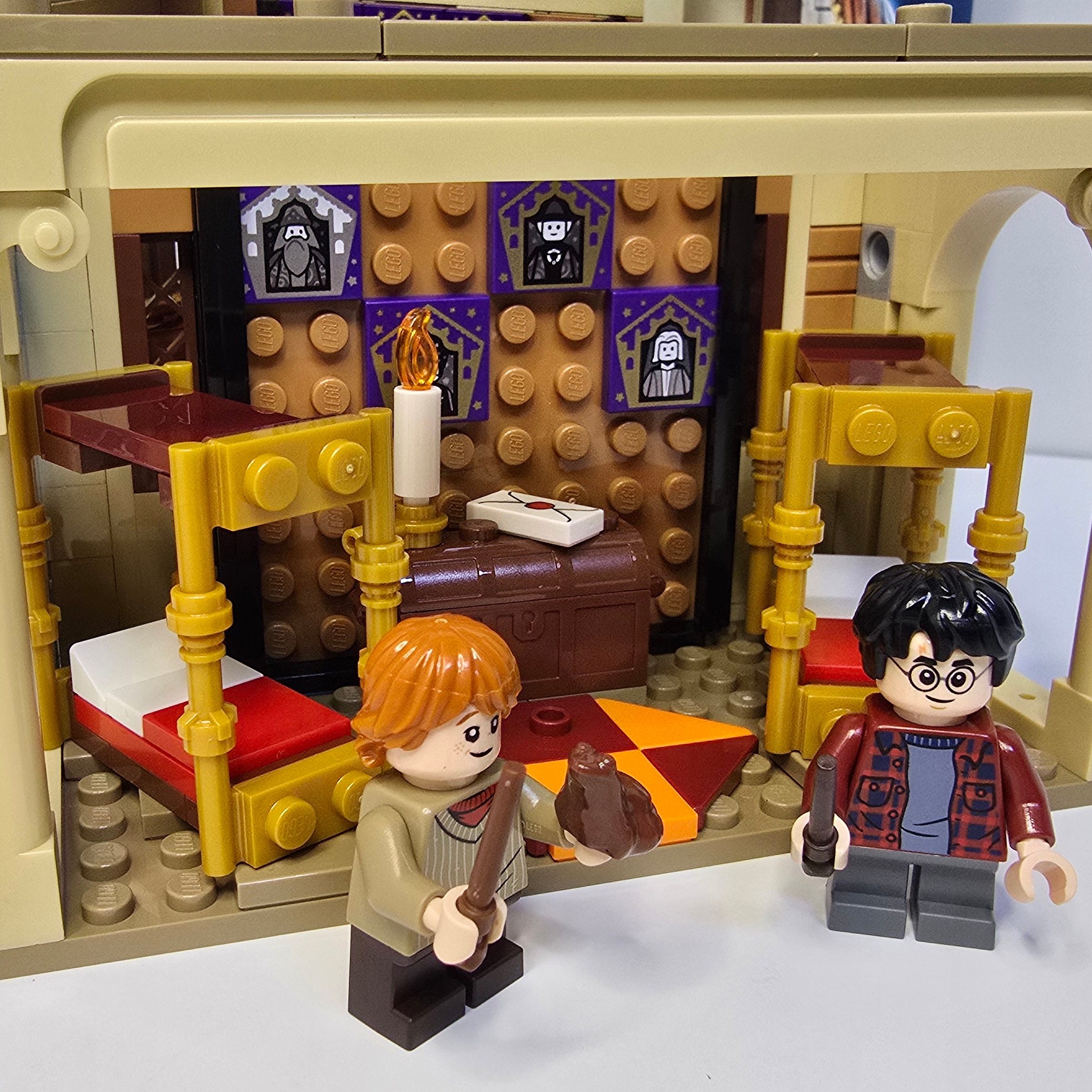Lego Harry Potter Hogwarts Gryffindor Dorms 착용 스타일 - 2