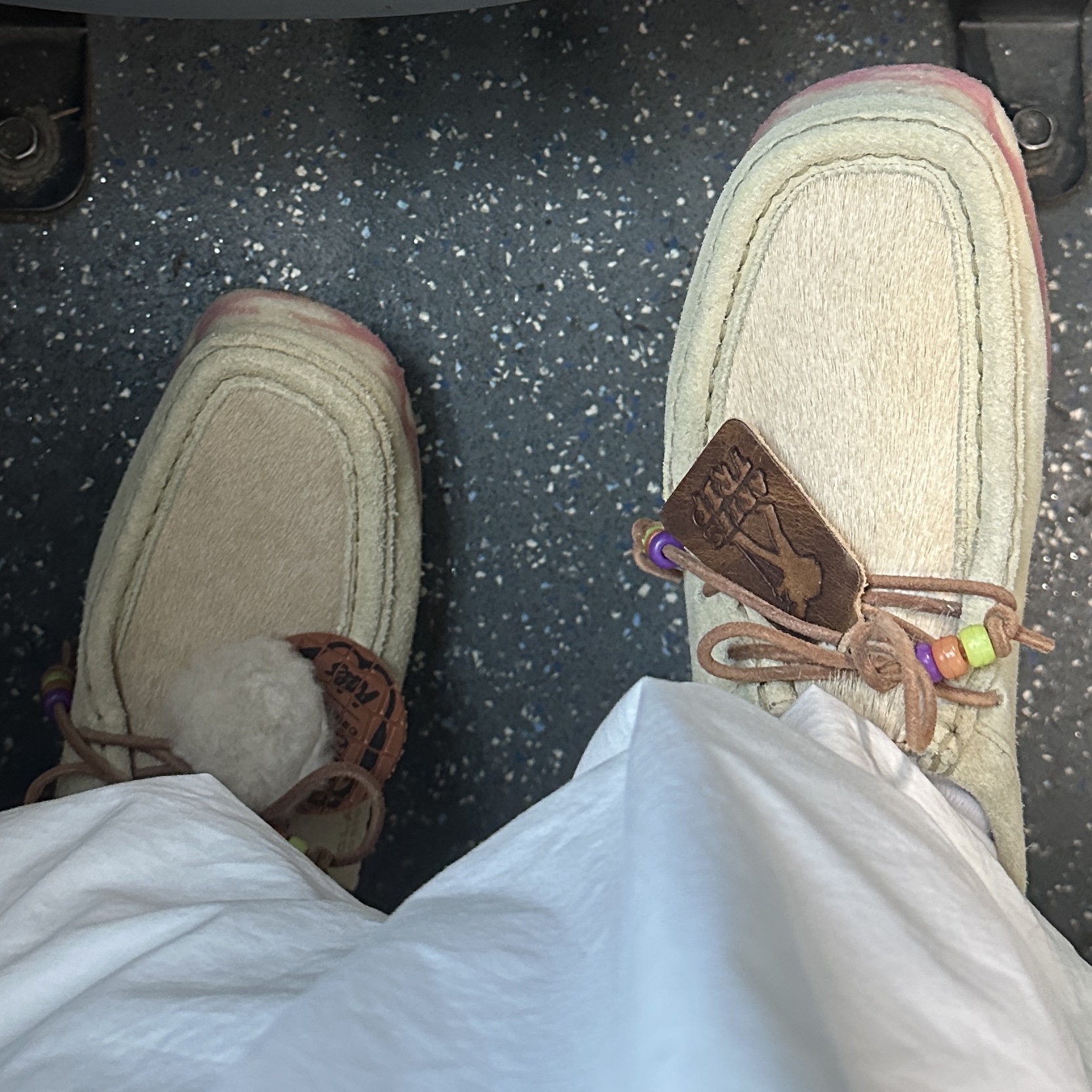 Clarks x Aries Wallabee Maple Combination 착용 스타일