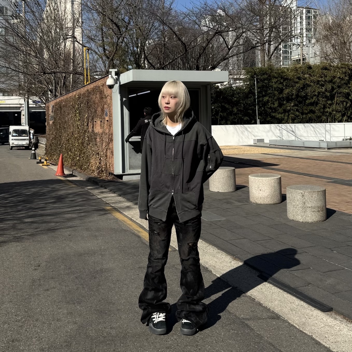 ERL Vamp Skate Shoe Pirate Black 착용 스타일 - 3