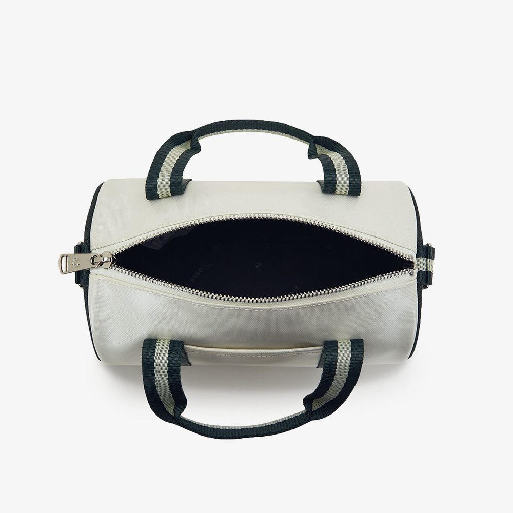 프레드페리 클래식 미니 배럴 백 에크루/나이트그린(Fred Perry Classic Mini Barrel Bag Ecru/Night Green) - 4