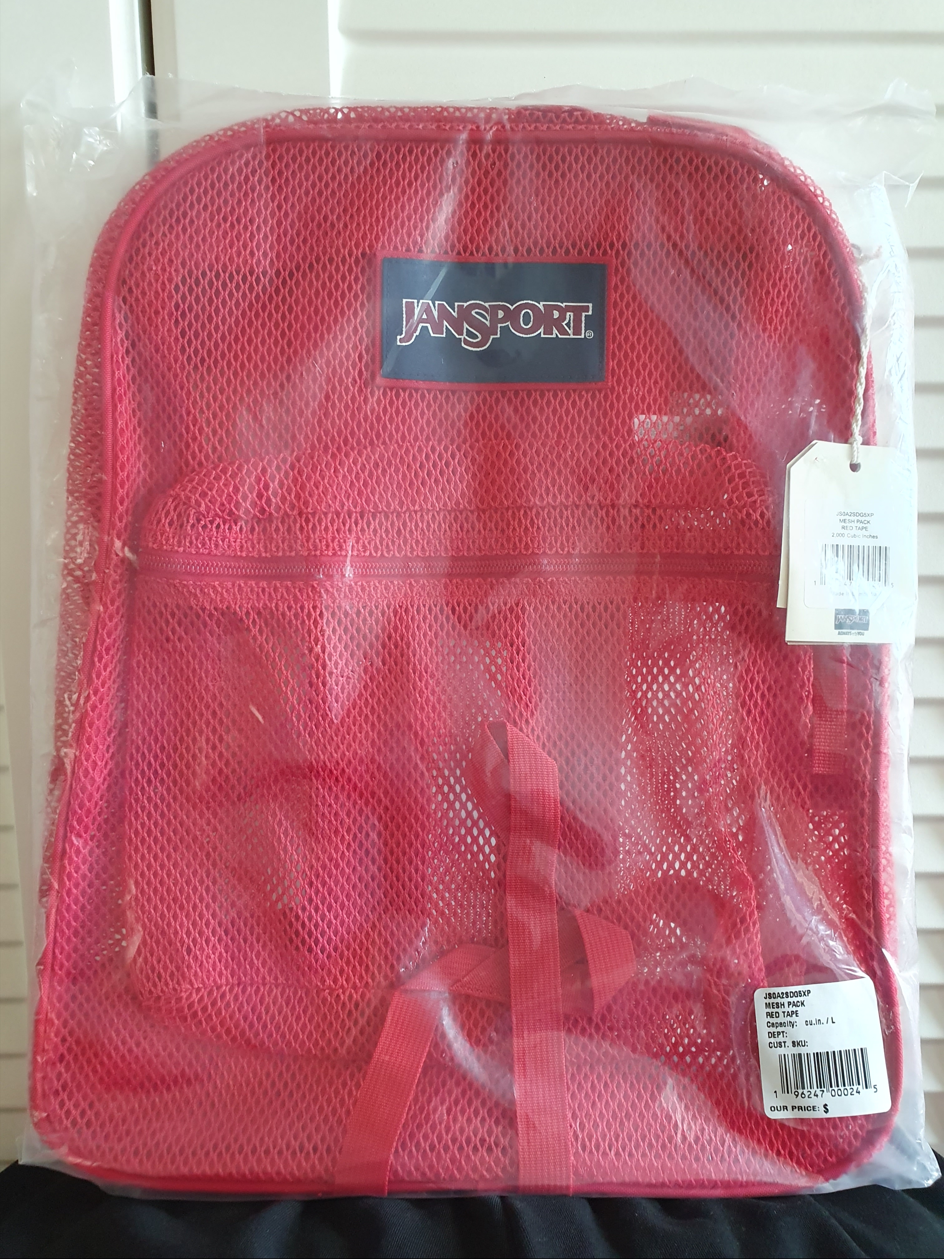 Jansport Mesh Pack Backpack Red Tape 착용 스타일 - 1