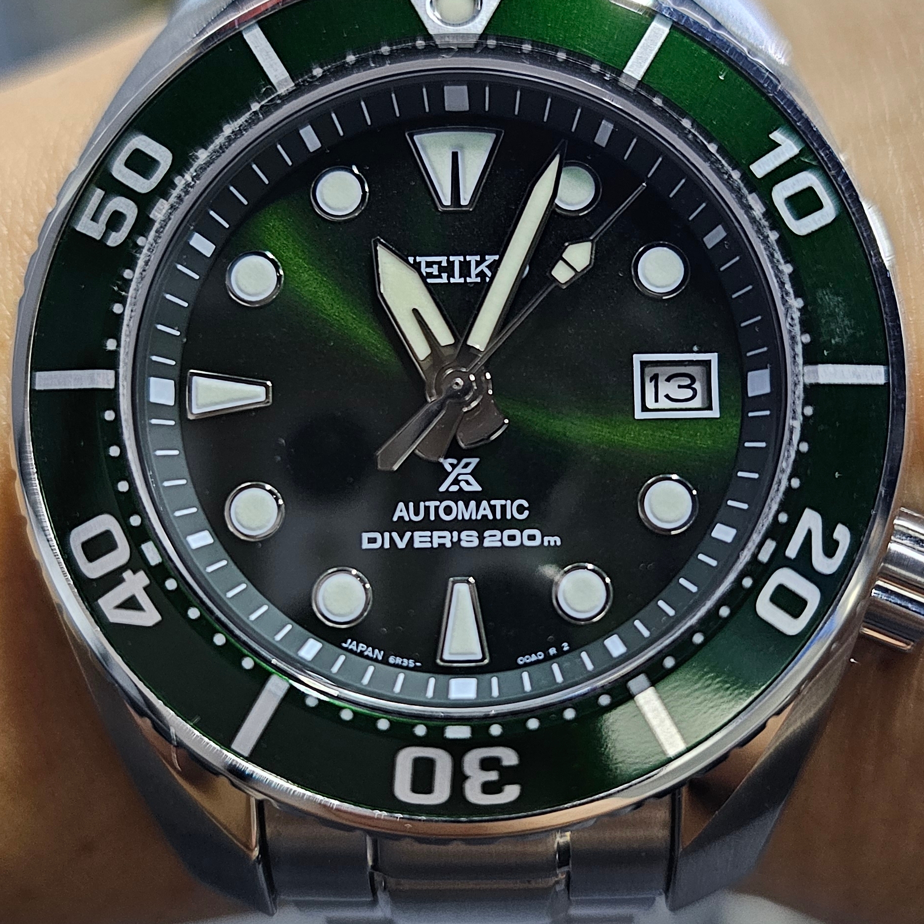 Seiko SBDC081 45mm Green 착용 스타일 - 1
