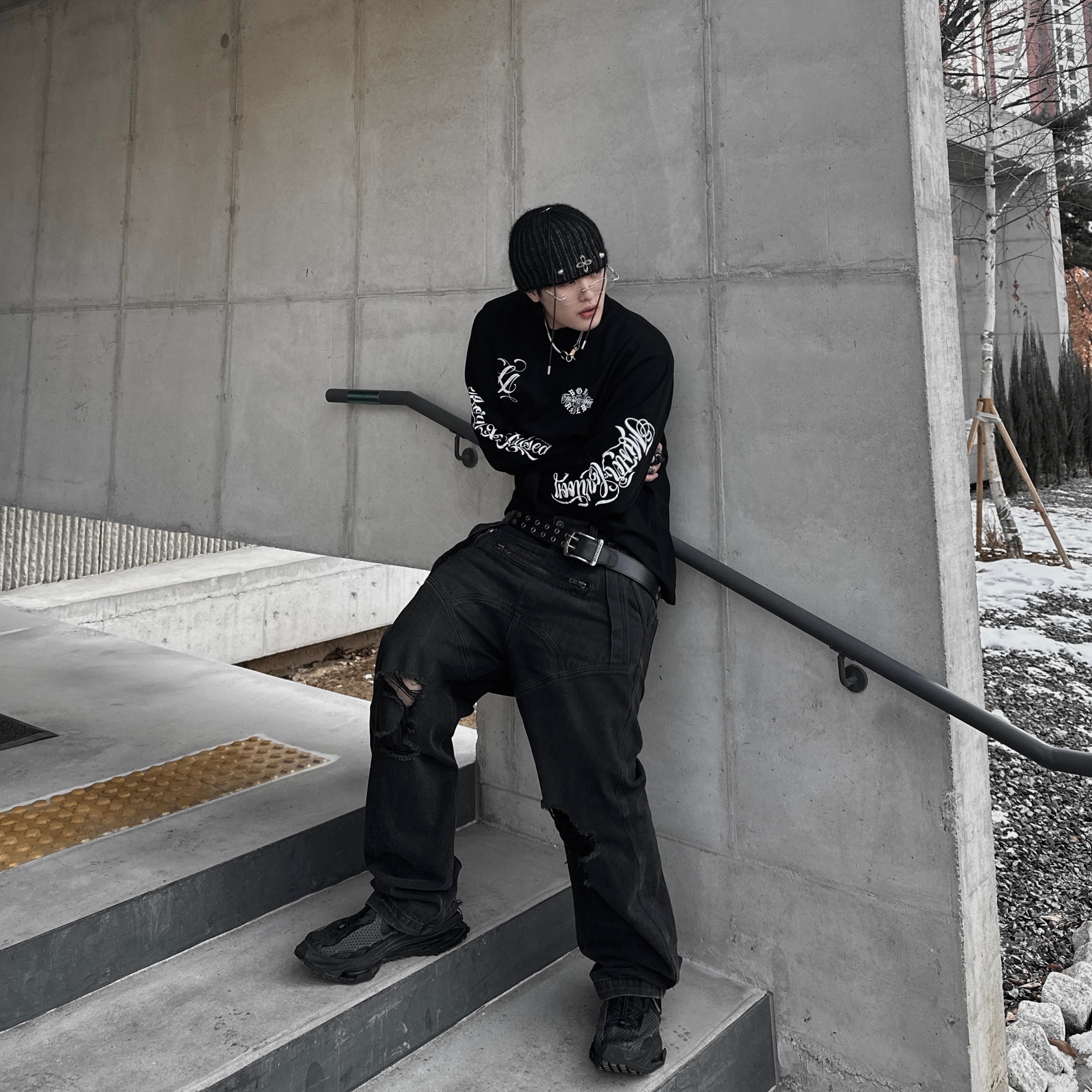 Icyto Shield Jeans Black, Nike x Matthew M Williams Zoom 004 Triple Black 착용 스타일 - 2