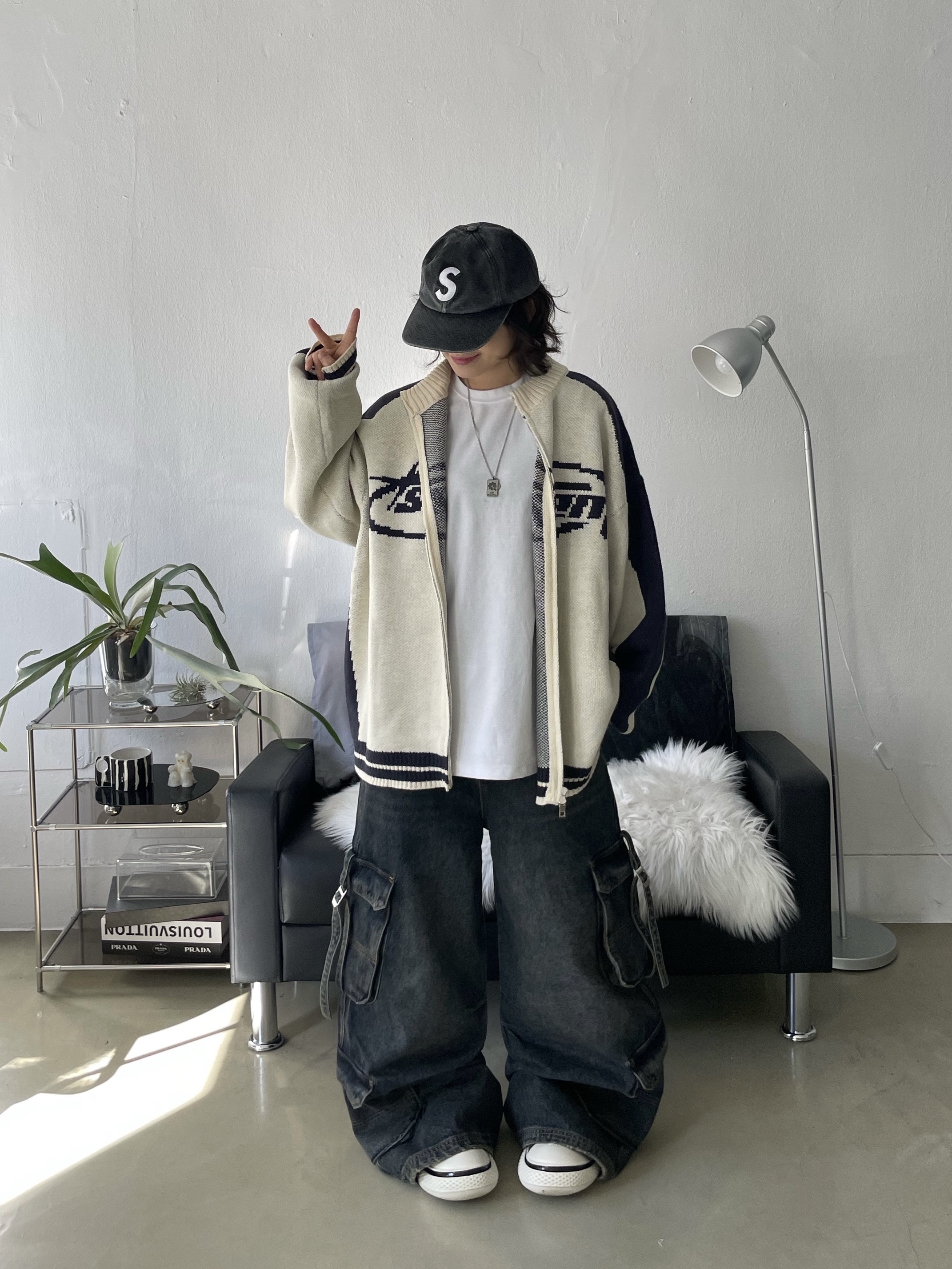 Supreme Pigment Canvas S Logo 6-Panel Black - 23SS 착용 스타일 - 4
