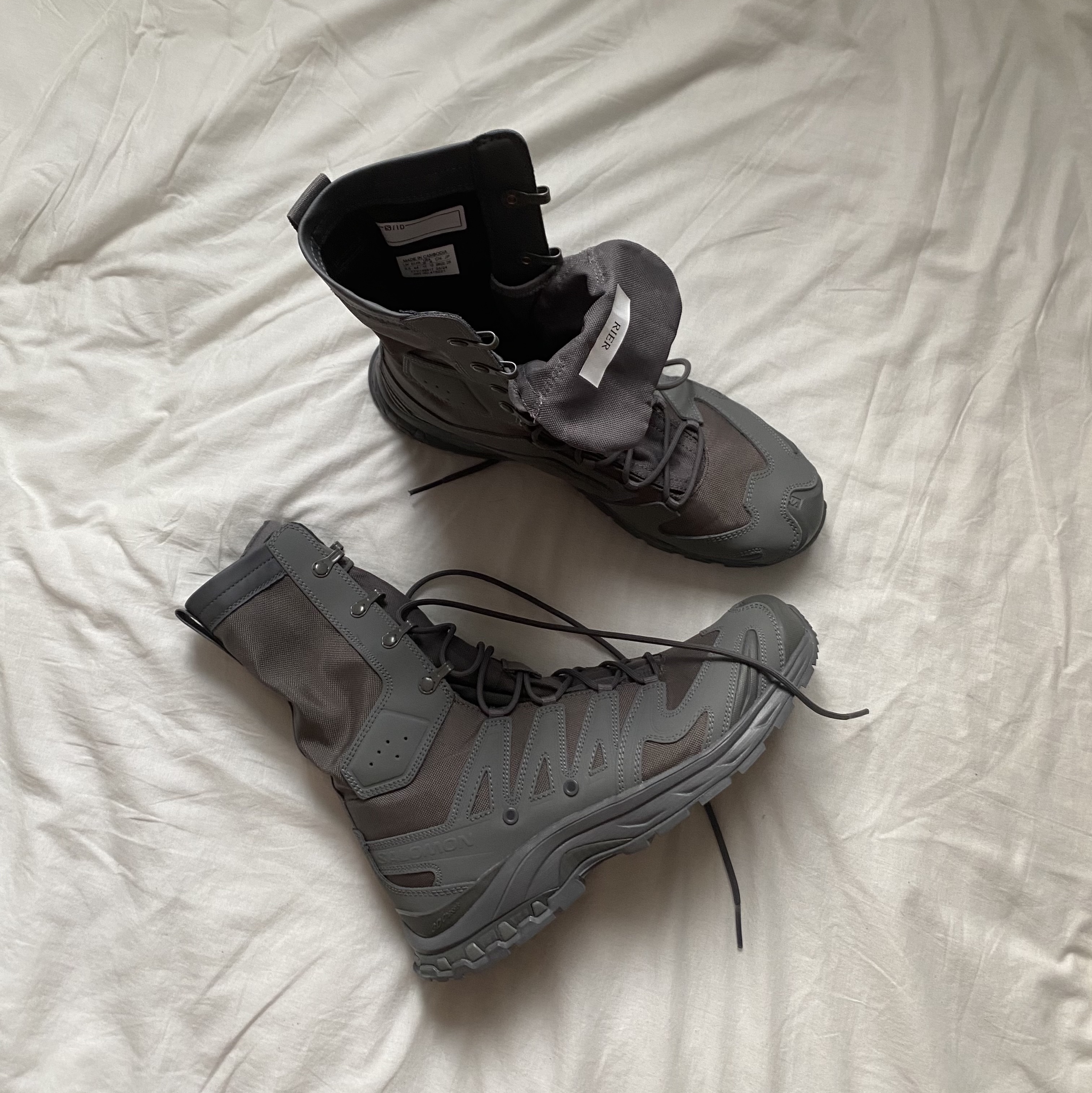 Salomon x Rier XA Jungle Castlerock 착용 스타일 - 1