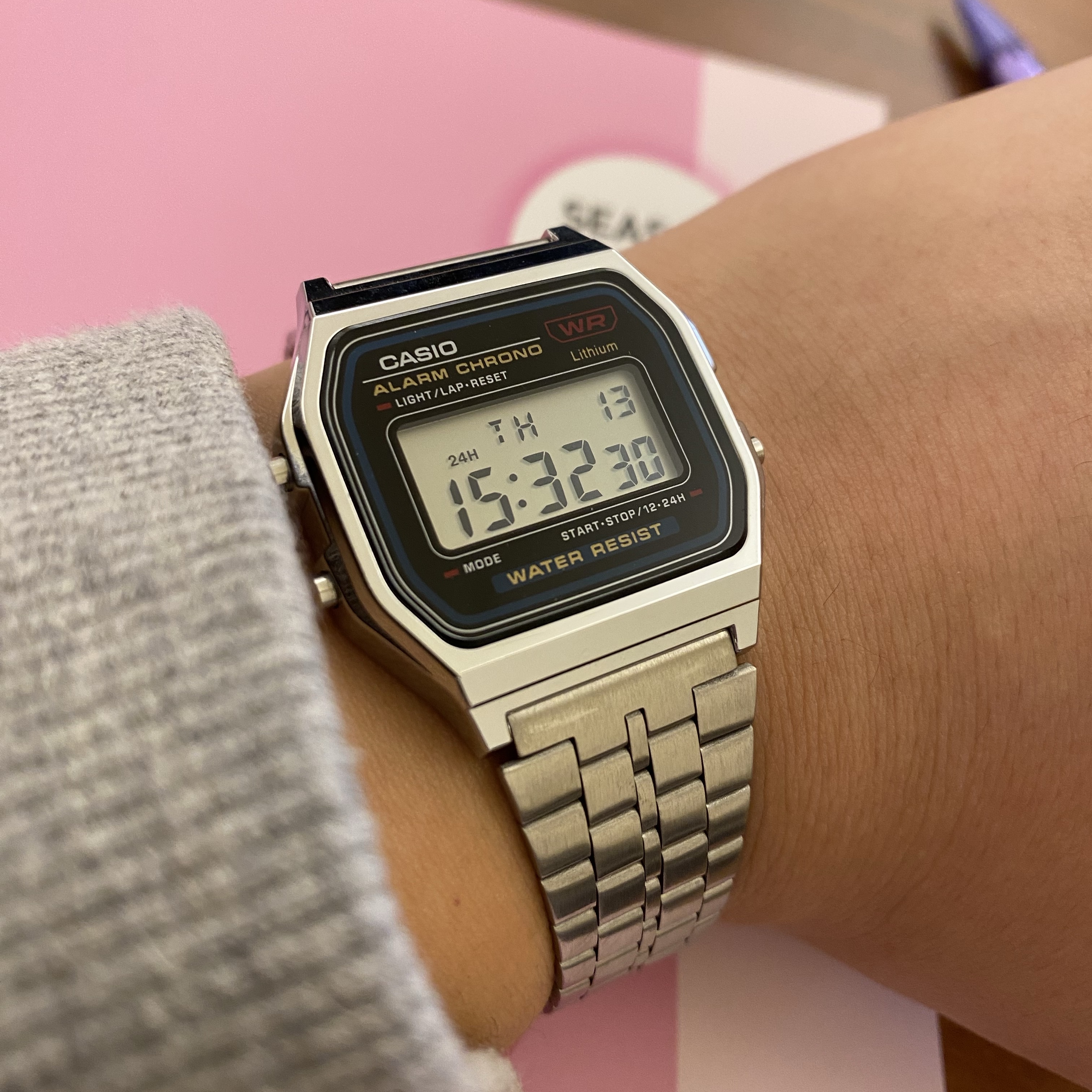 Casio A-159WA-N1 착용 스타일