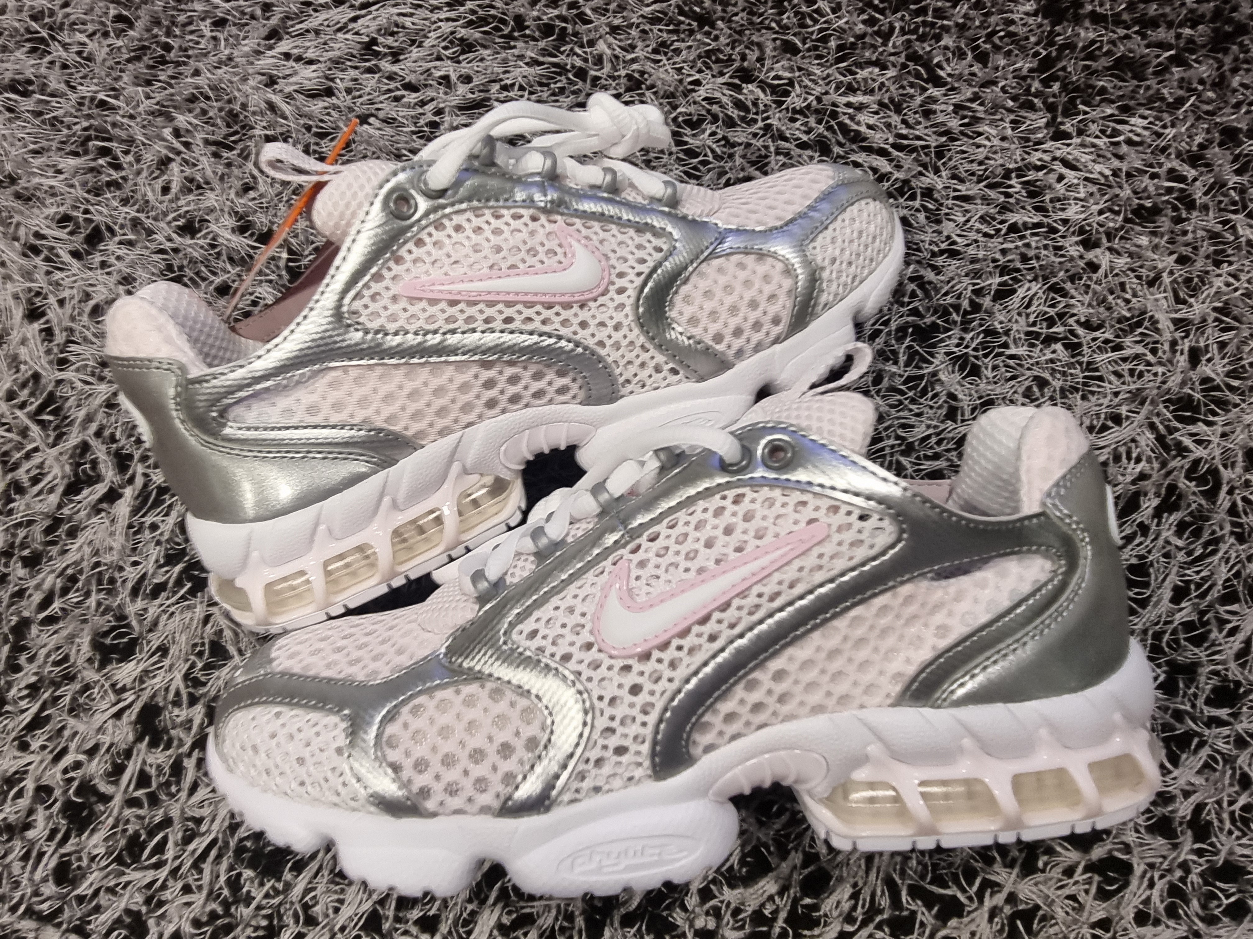 (W) Nike Air Zoom Spiridon Cage 2 Pale Pink 착용 스타일 - 2