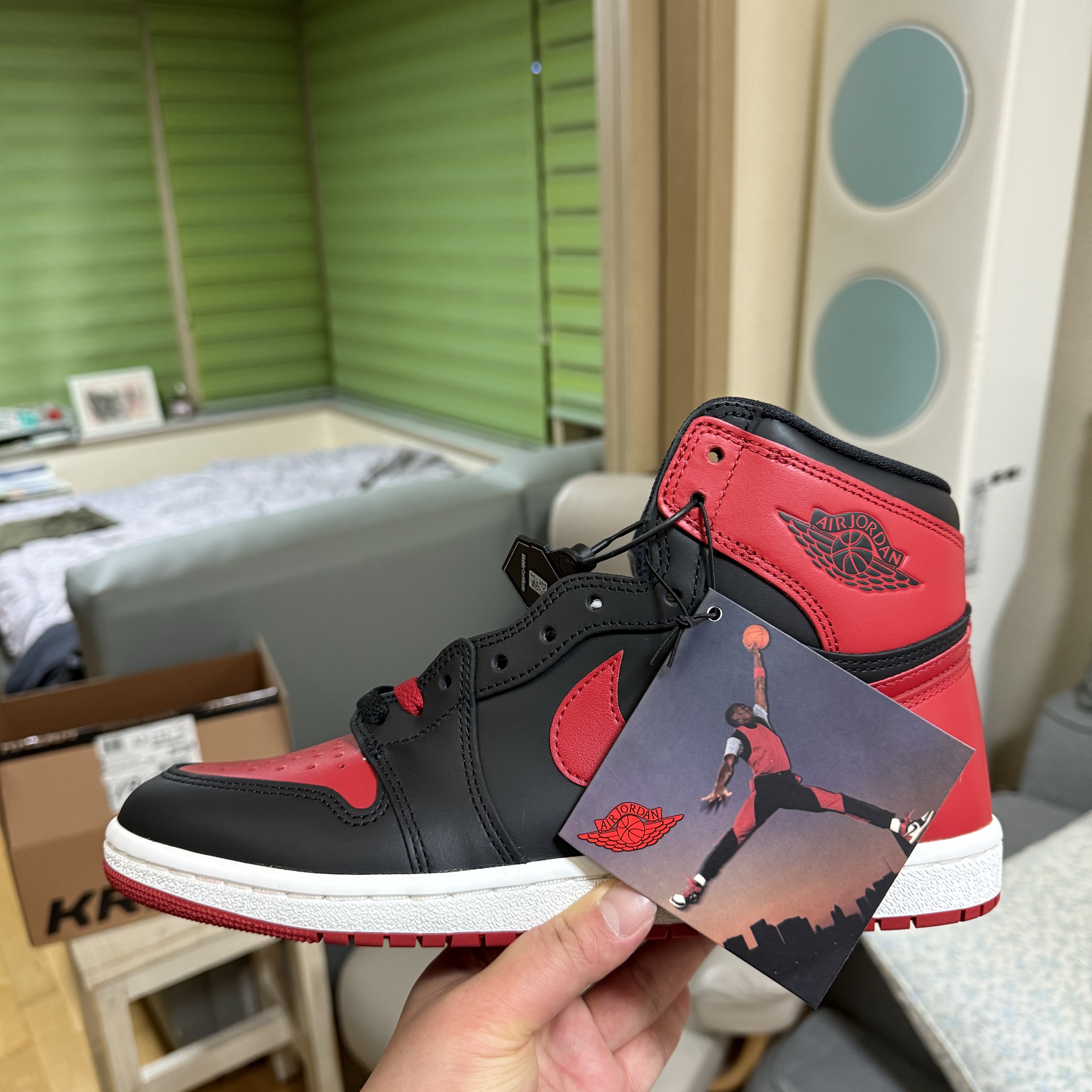 Jordan 1 High 85 Bred 착용 스타일 - 1