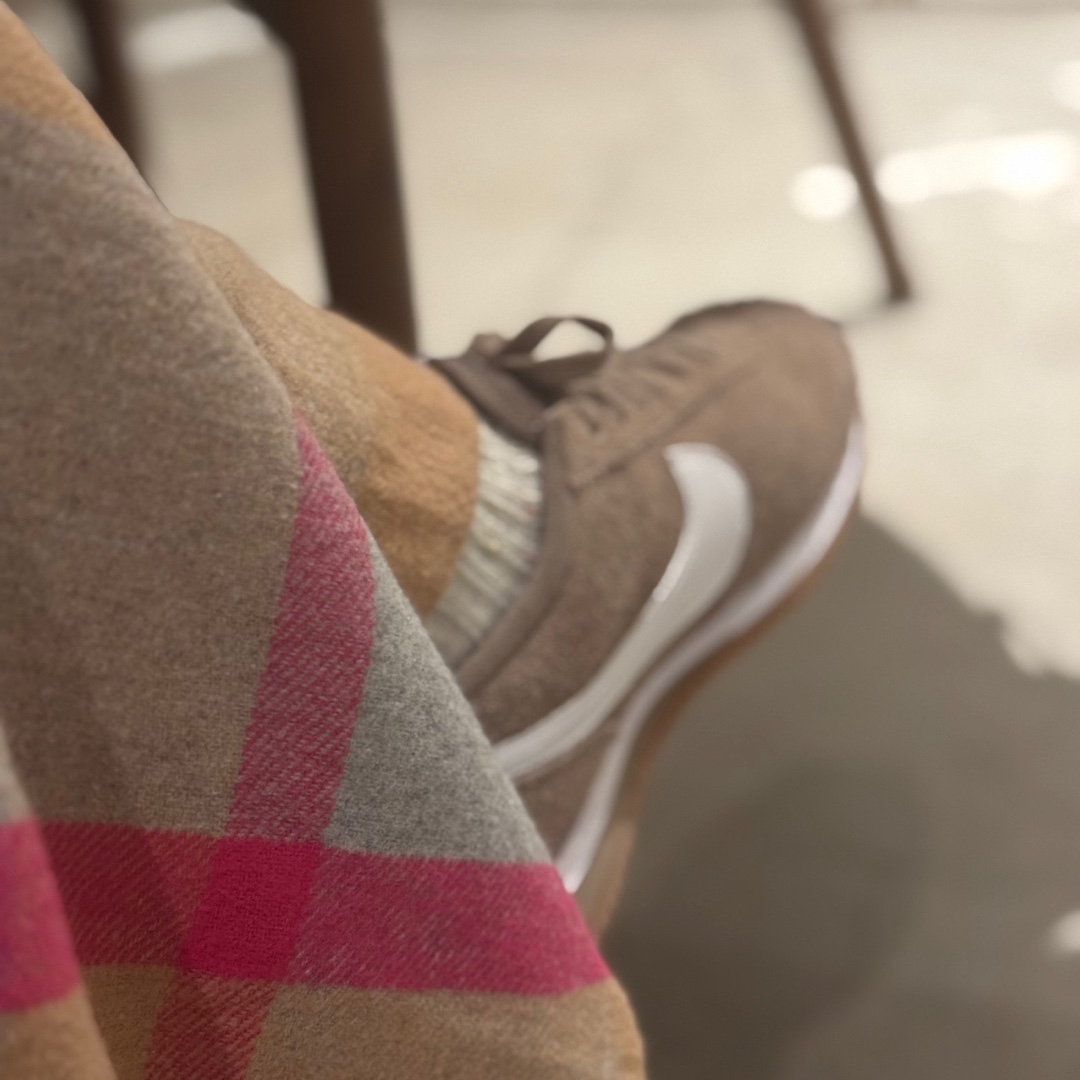 (W) Nike Cortez Vintage Mink Brown Gum Medium Brown 착용 스타일