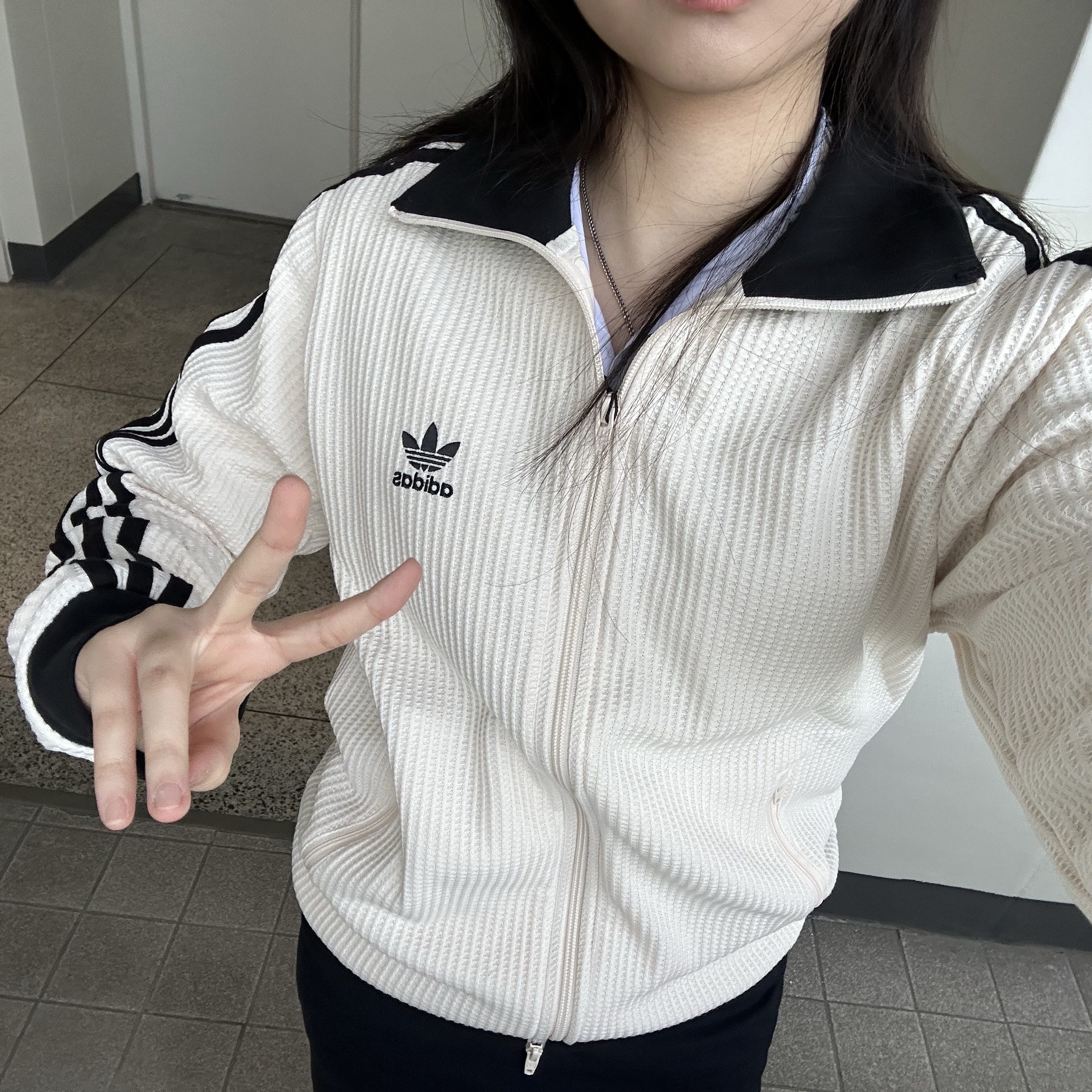 Adidas Waffle Beckenbauer Track Top Wonder White - KR Sizing 착용 스타일 - 2