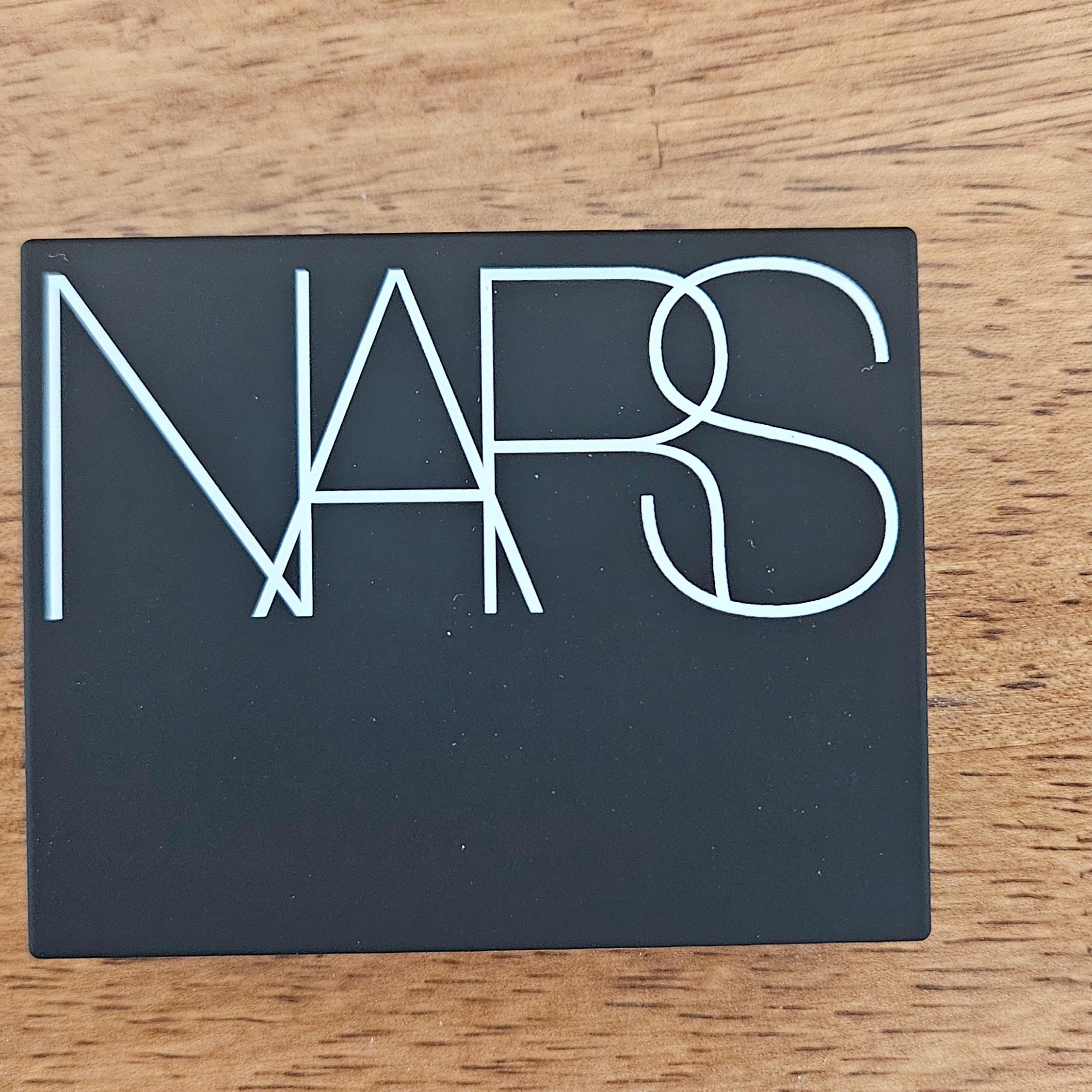 Nars Blush Behave 착용 스타일 - 1