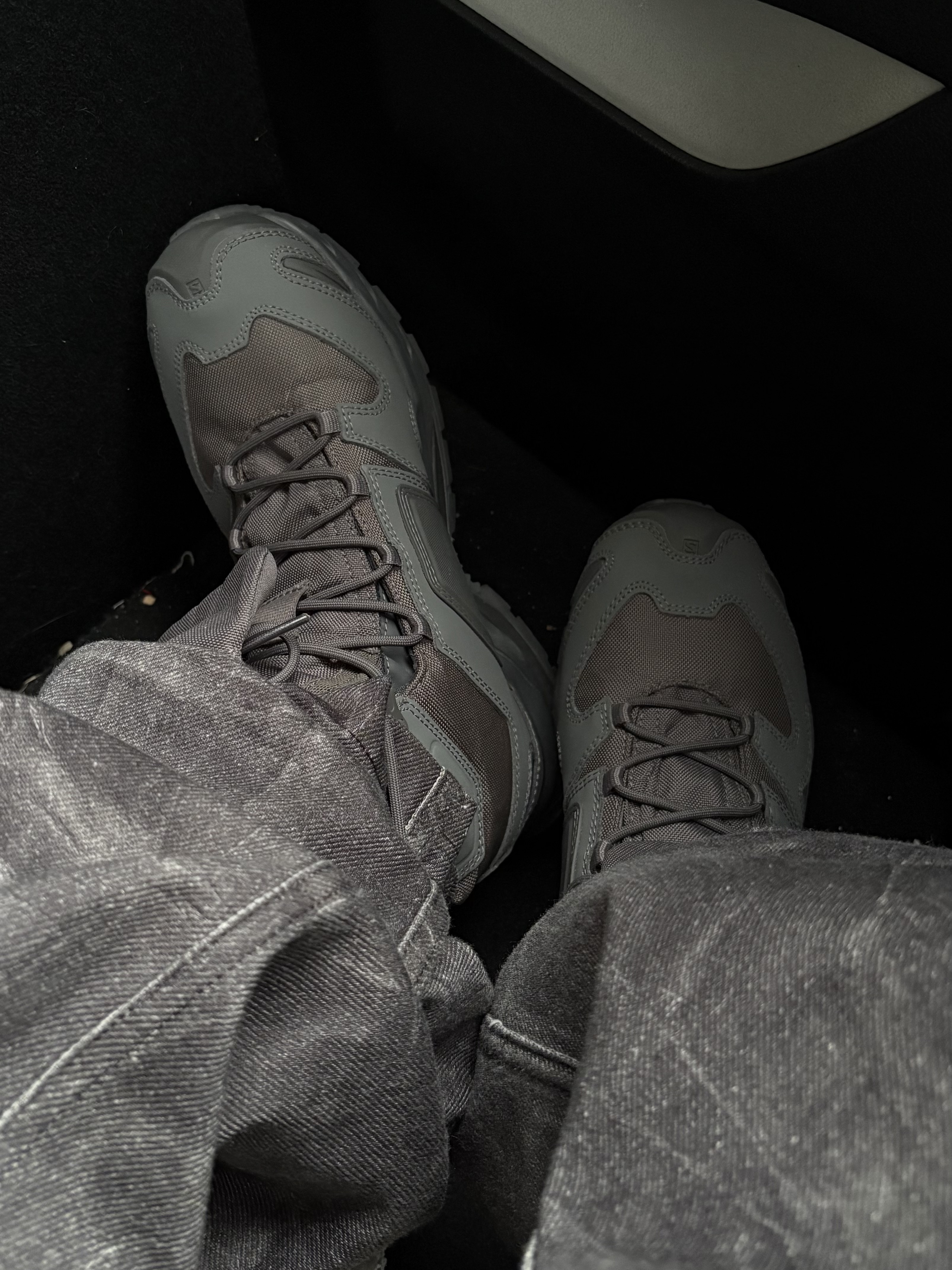 Salomon x Rier XA Jungle Castlerock, Supreme Hanes Bones Thermal Crew Natural (1 Pack) 착용 스타일 - 2