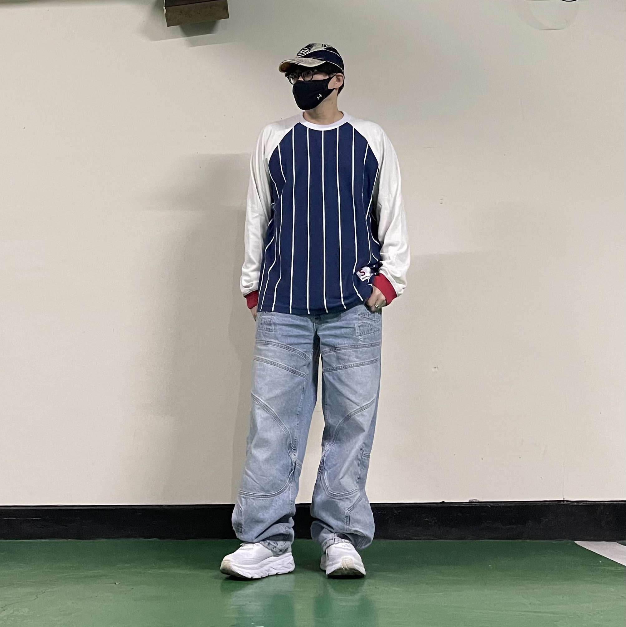 Supreme Stripe Raglan L/S Top Navy - 24FW, Hoka Bondi 6 White 착용 스타일 - 6