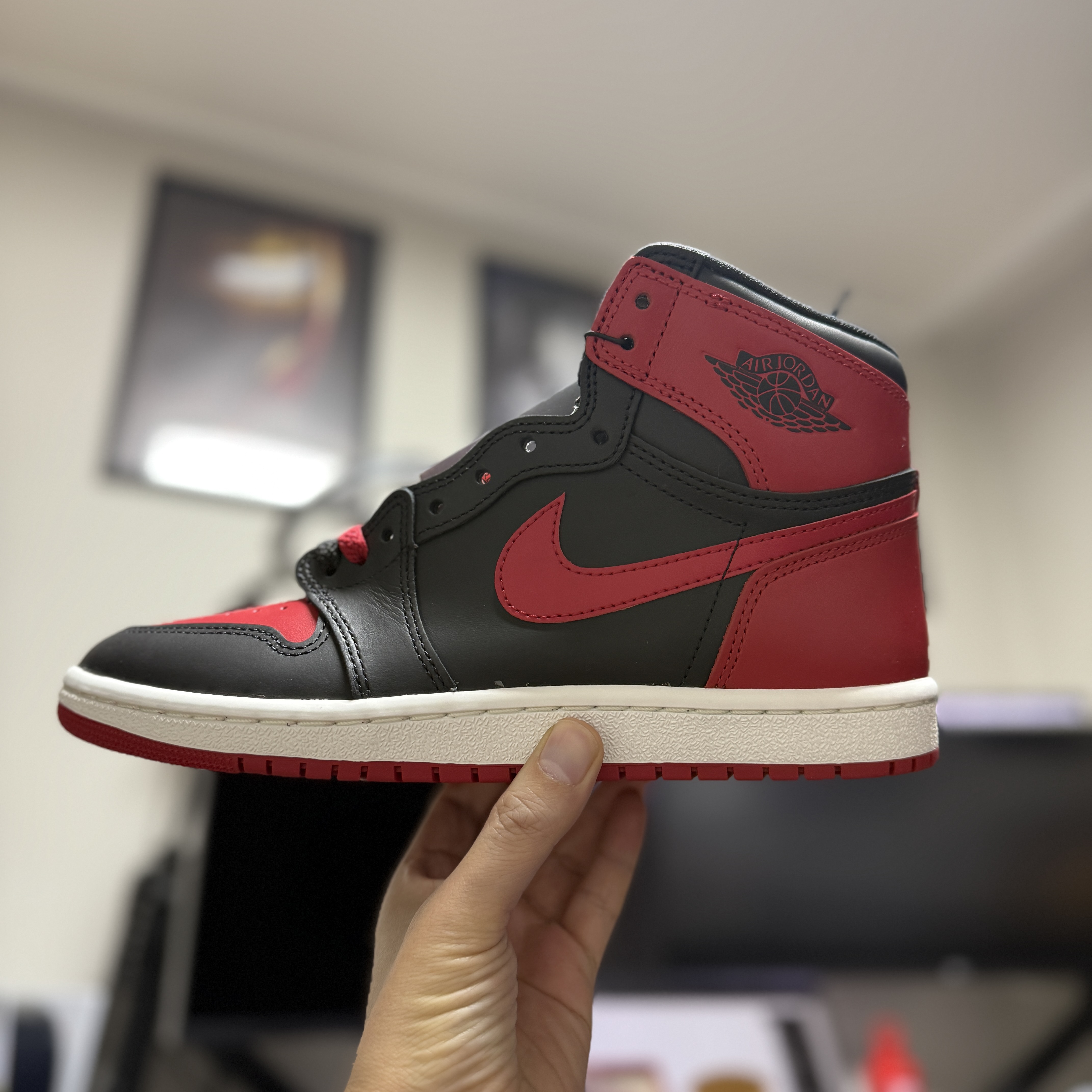 Jordan 1 High 85 Bred 착용 스타일 - 2