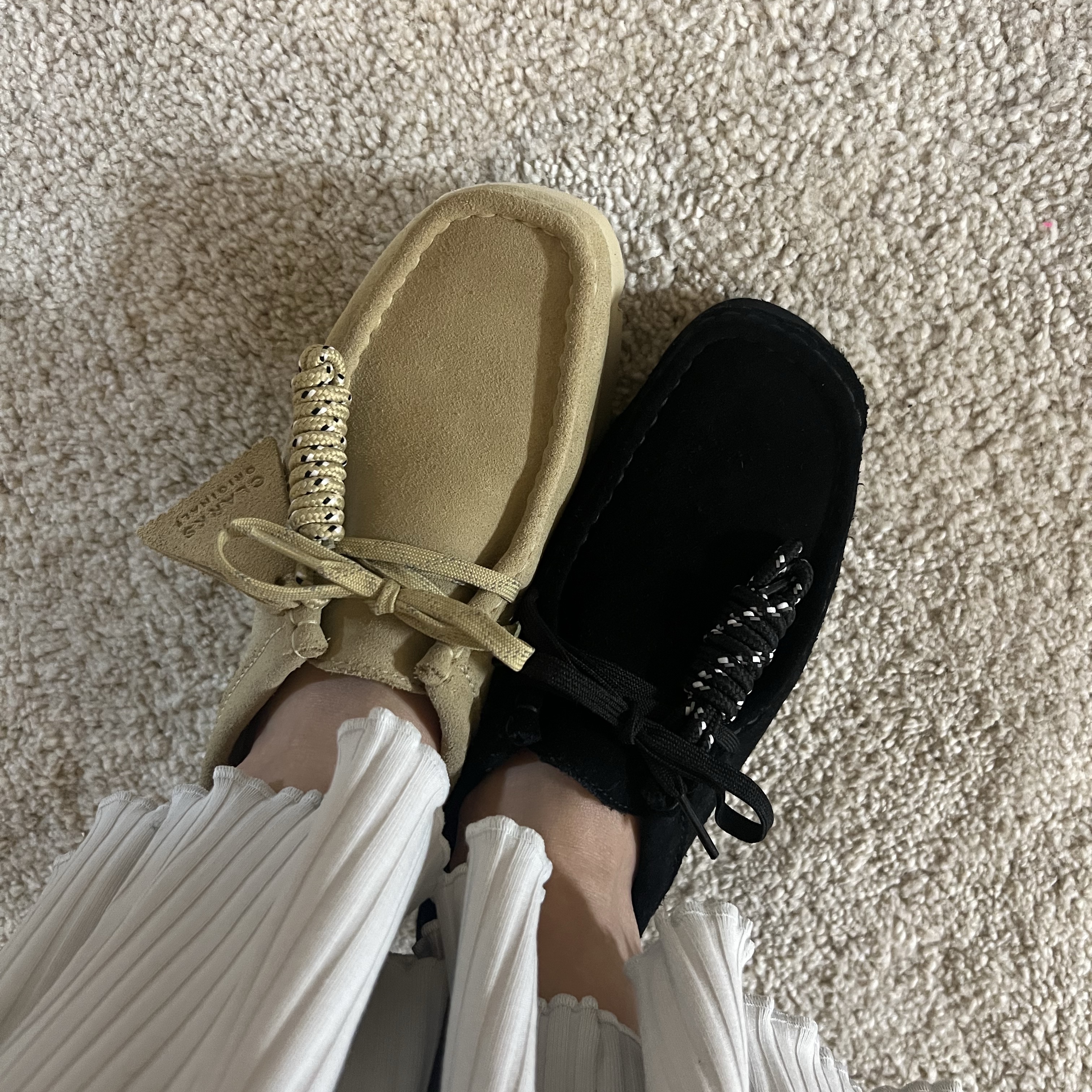 (W) Clarks Wallabee Gore-Tex Black Suede, (W) Clarks Wallabee GTX Maple Suede 착용 스타일