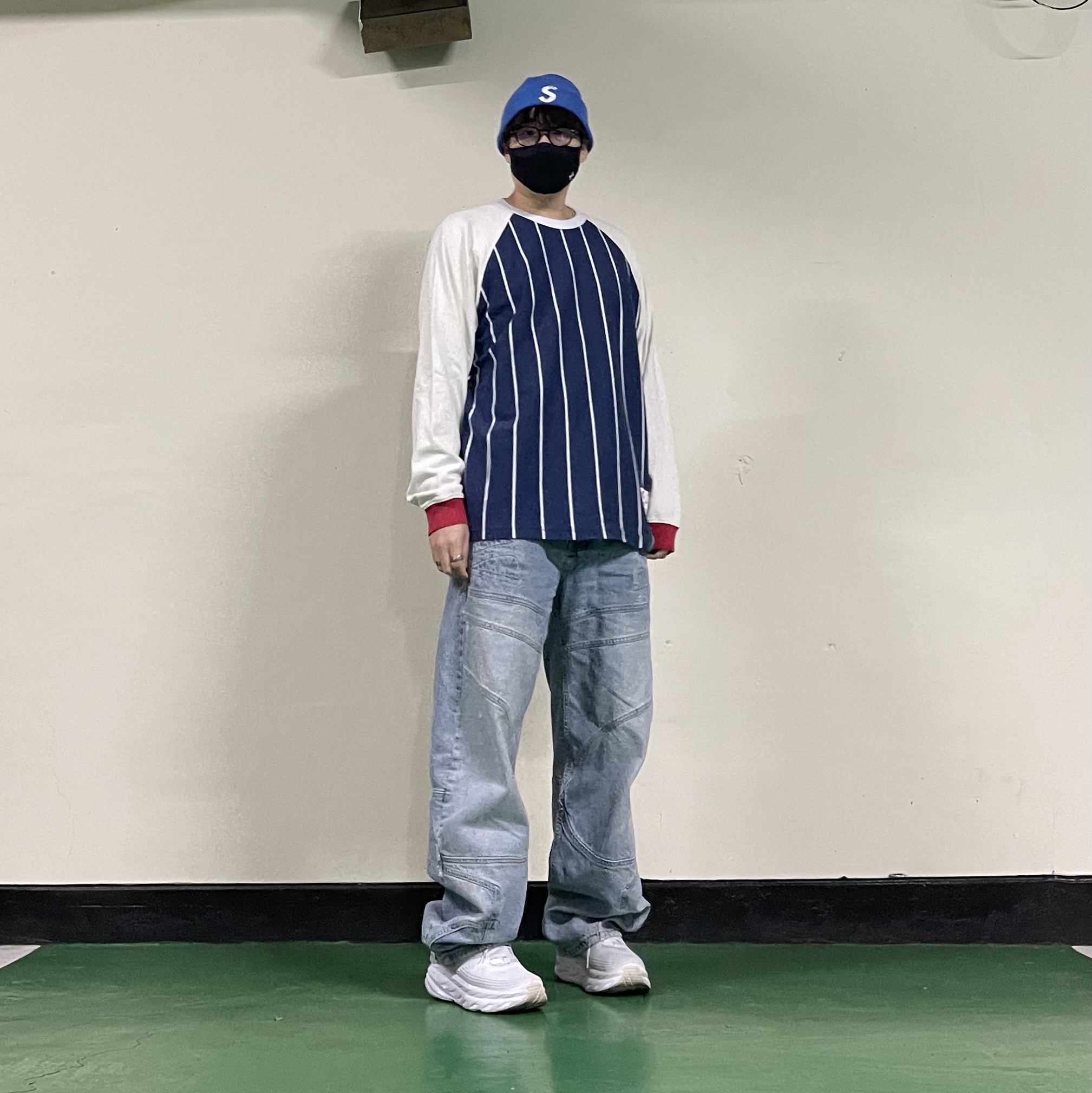 Supreme Stripe Raglan L/S Top Navy - 24FW, Hoka Bondi 6 White 착용 스타일 - 5