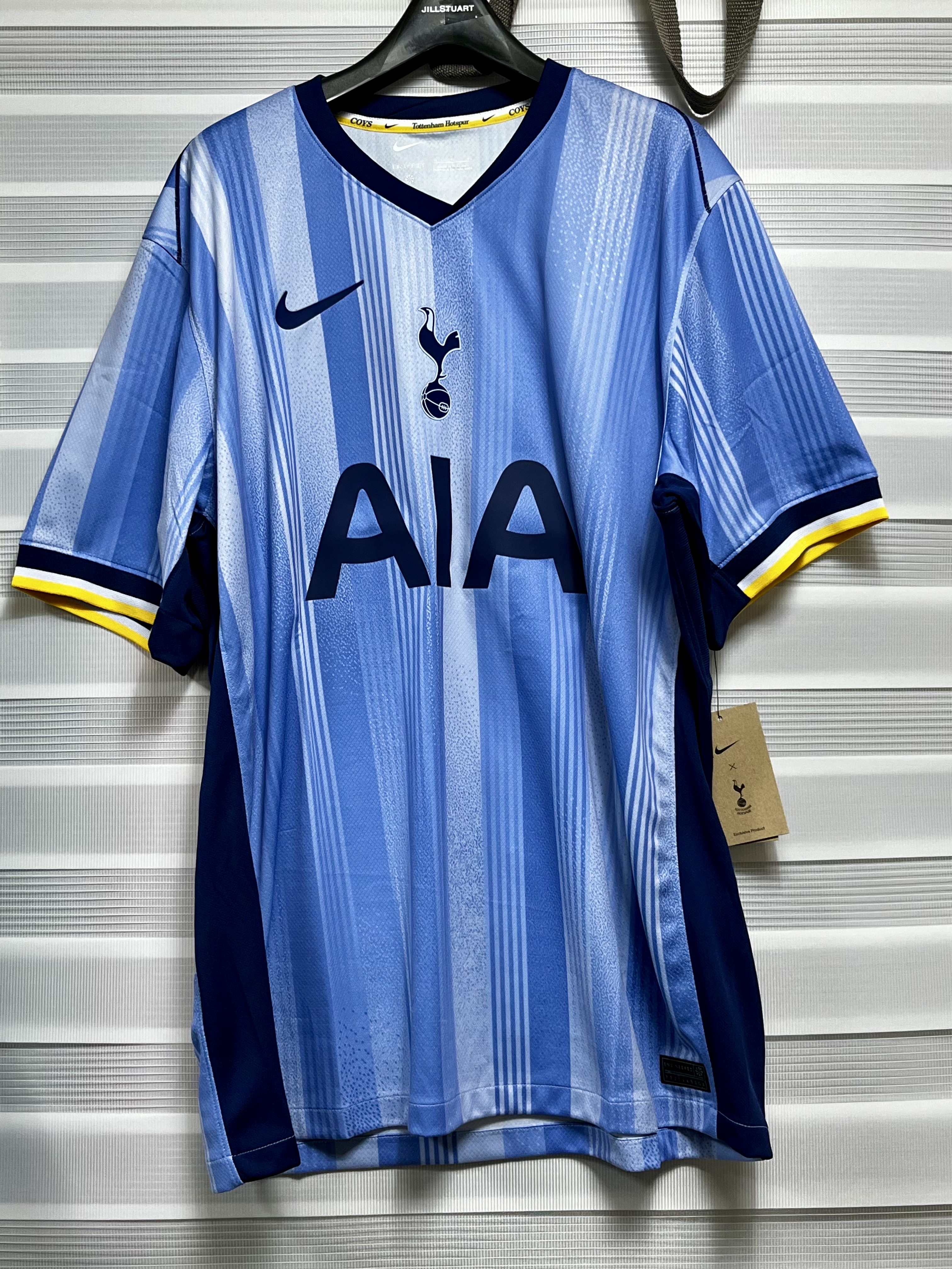 Nike Tottenham Hotspur 2024/25 Dri-Fit Stadium Away Jersey Cobalt Bliss (Non Marking Ver.) 착용 스타일 - 3